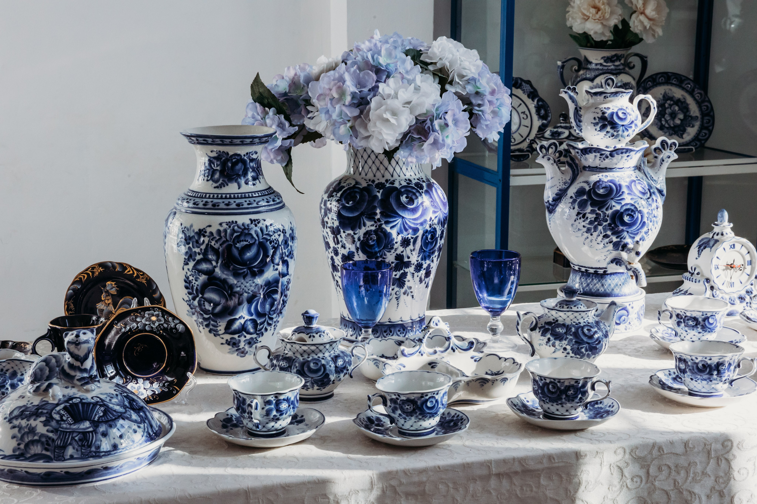 Родные люди «Гжель»