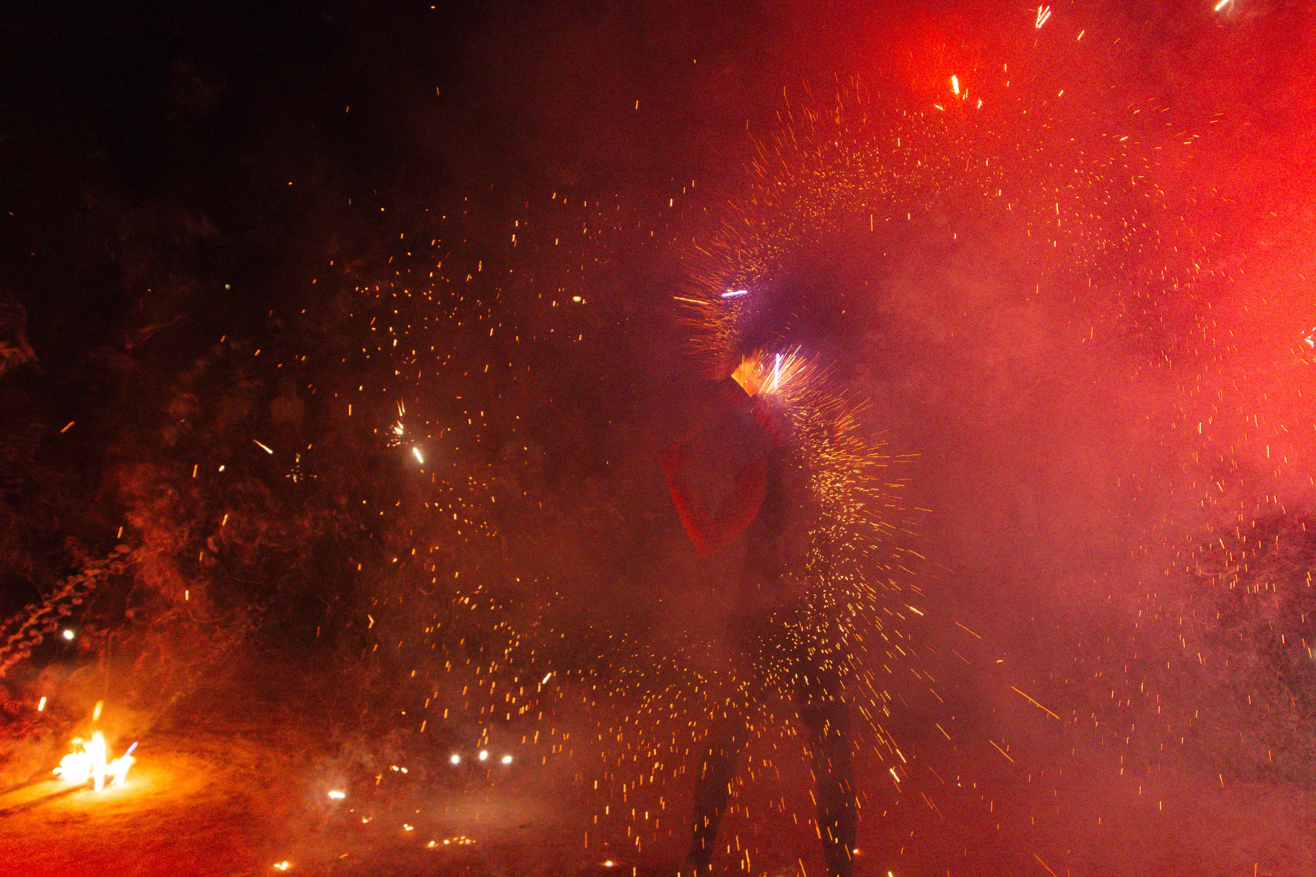 Ленинградская область (серия книг «Крым — Путь к Свободе»)». Репортажный фотограф во Всеволожске и Санкт-Петербурге Владимир Капустин