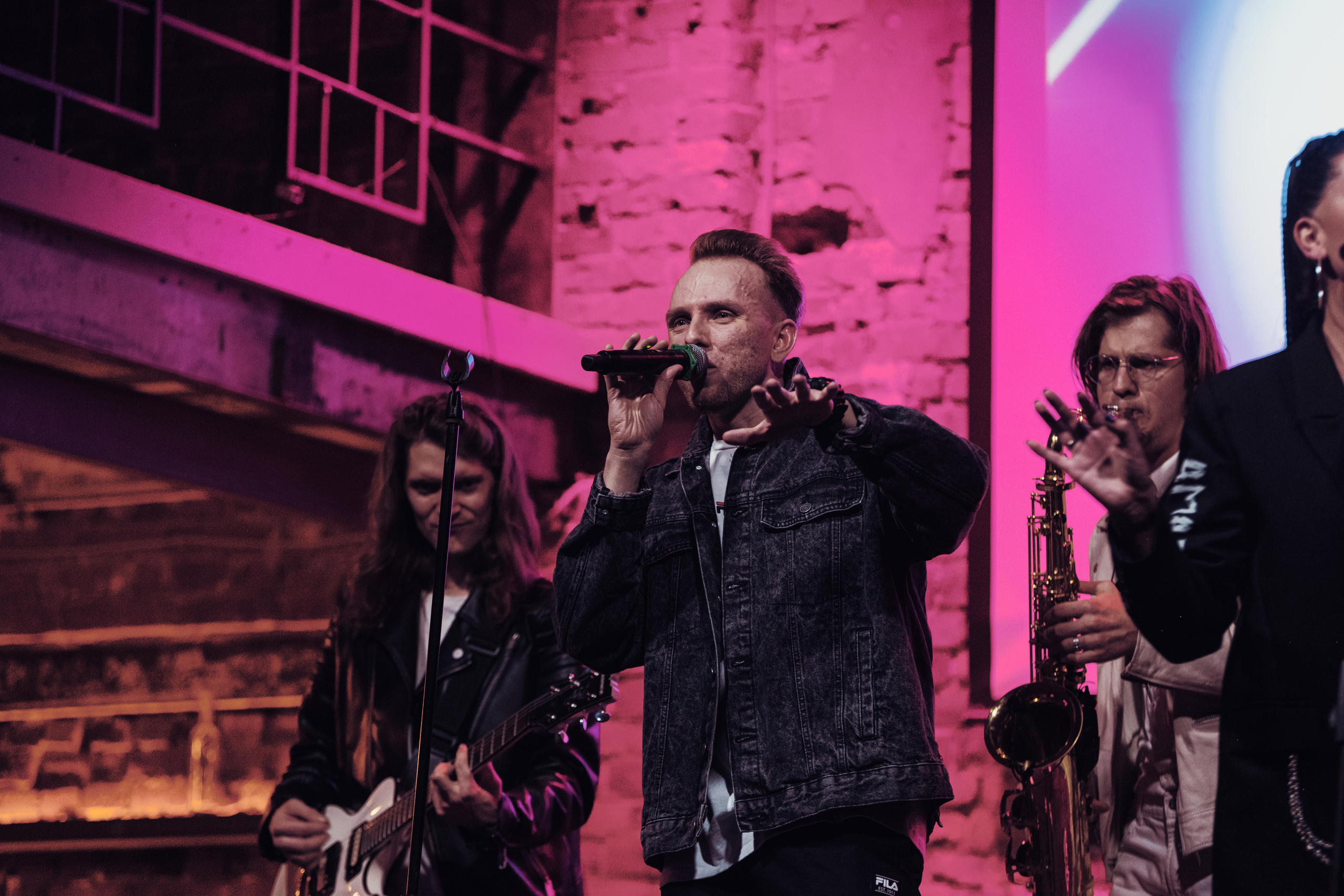 Заряд. Свадебный и семейный фотограф Максим Сорокин