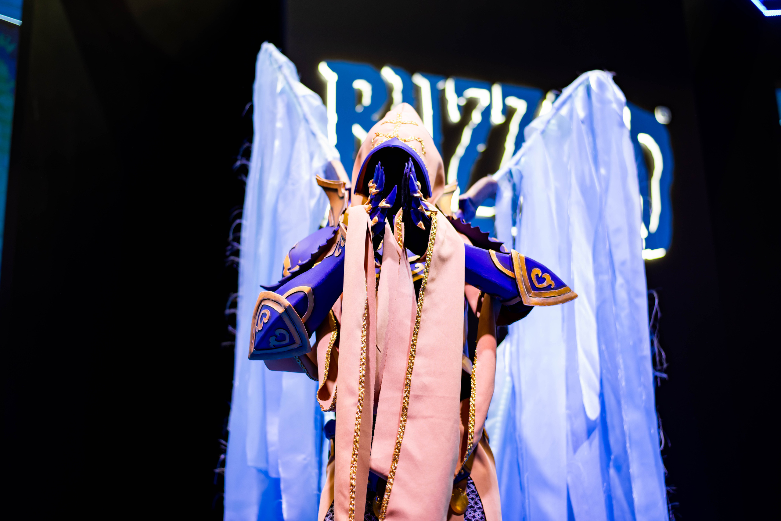 Игромир. Свадебный и семейный фотограф Максим Сорокин