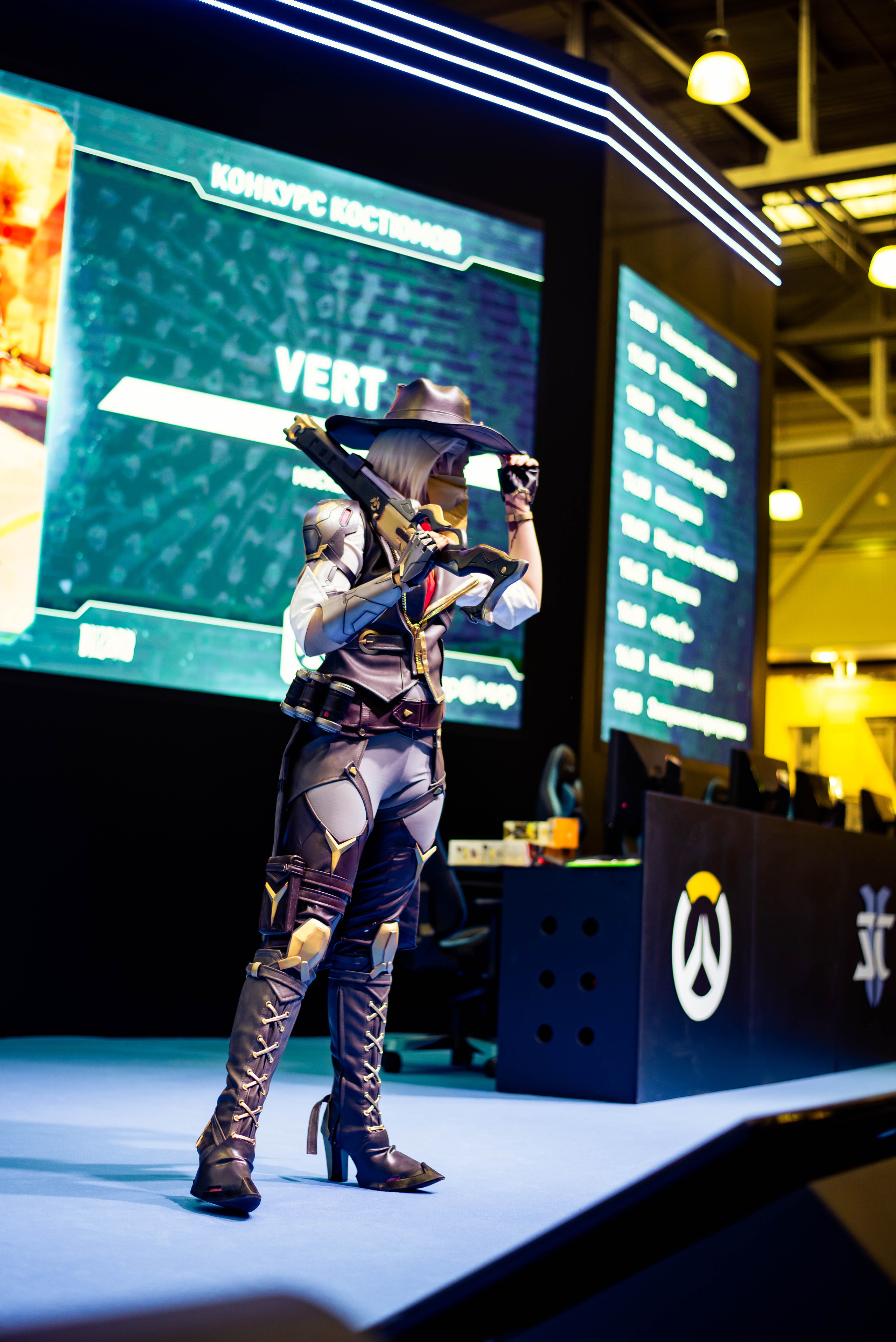 Игромир. Свадебный и семейный фотограф Максим Сорокин