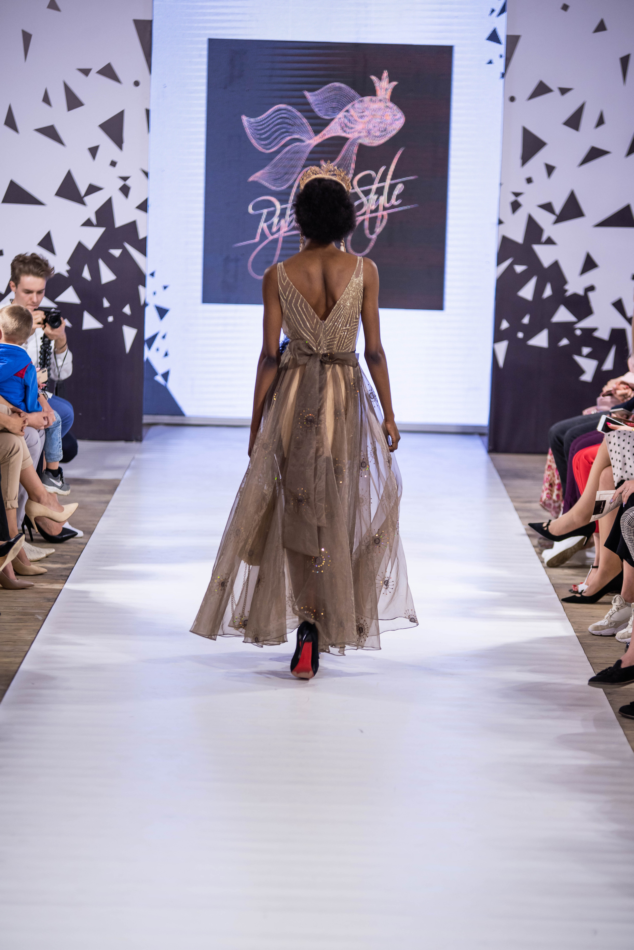 Тверская неделя моды. Свадебный и семейный фотограф Максим Сорокин