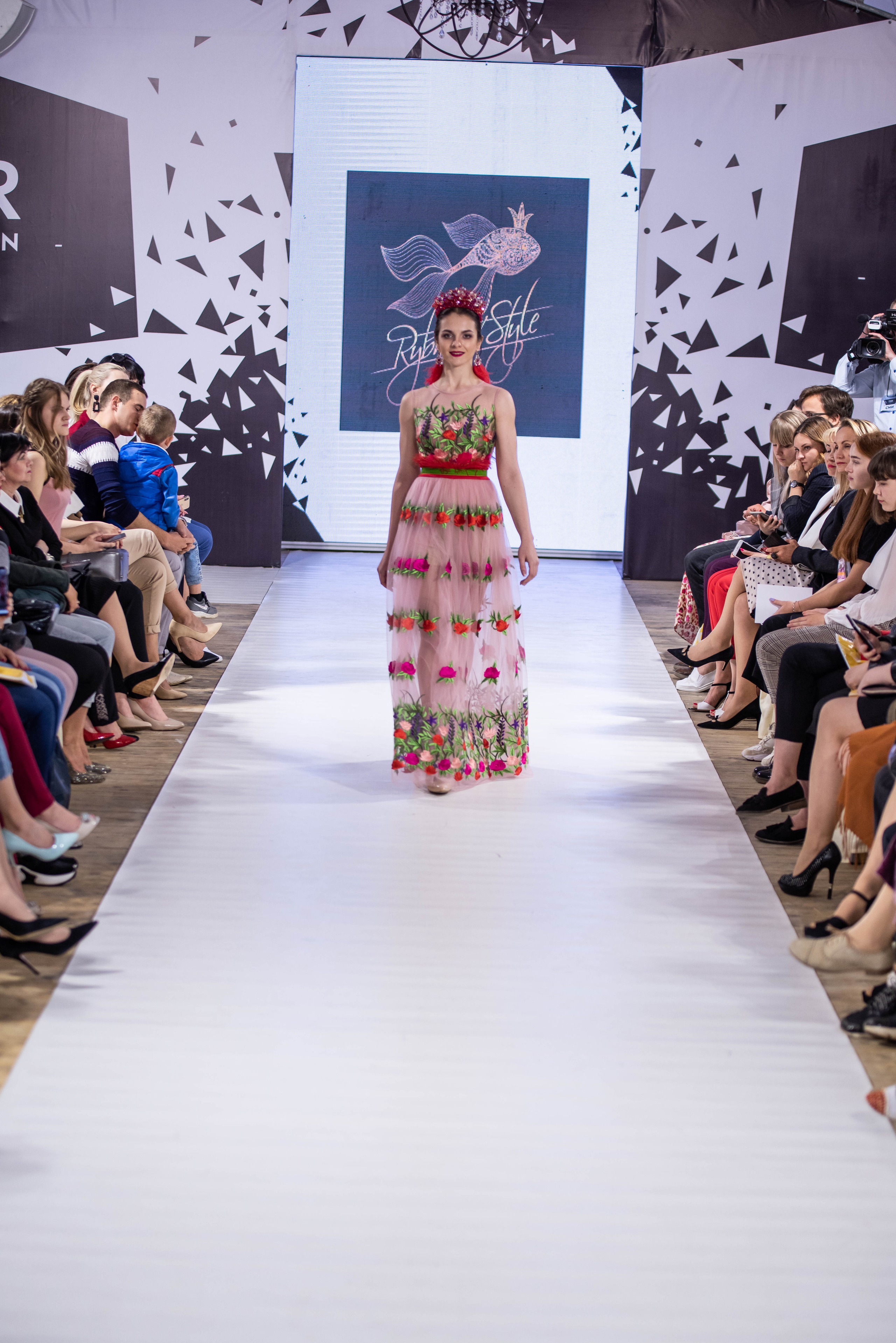 Тверская неделя моды. Свадебный и семейный фотограф Максим Сорокин