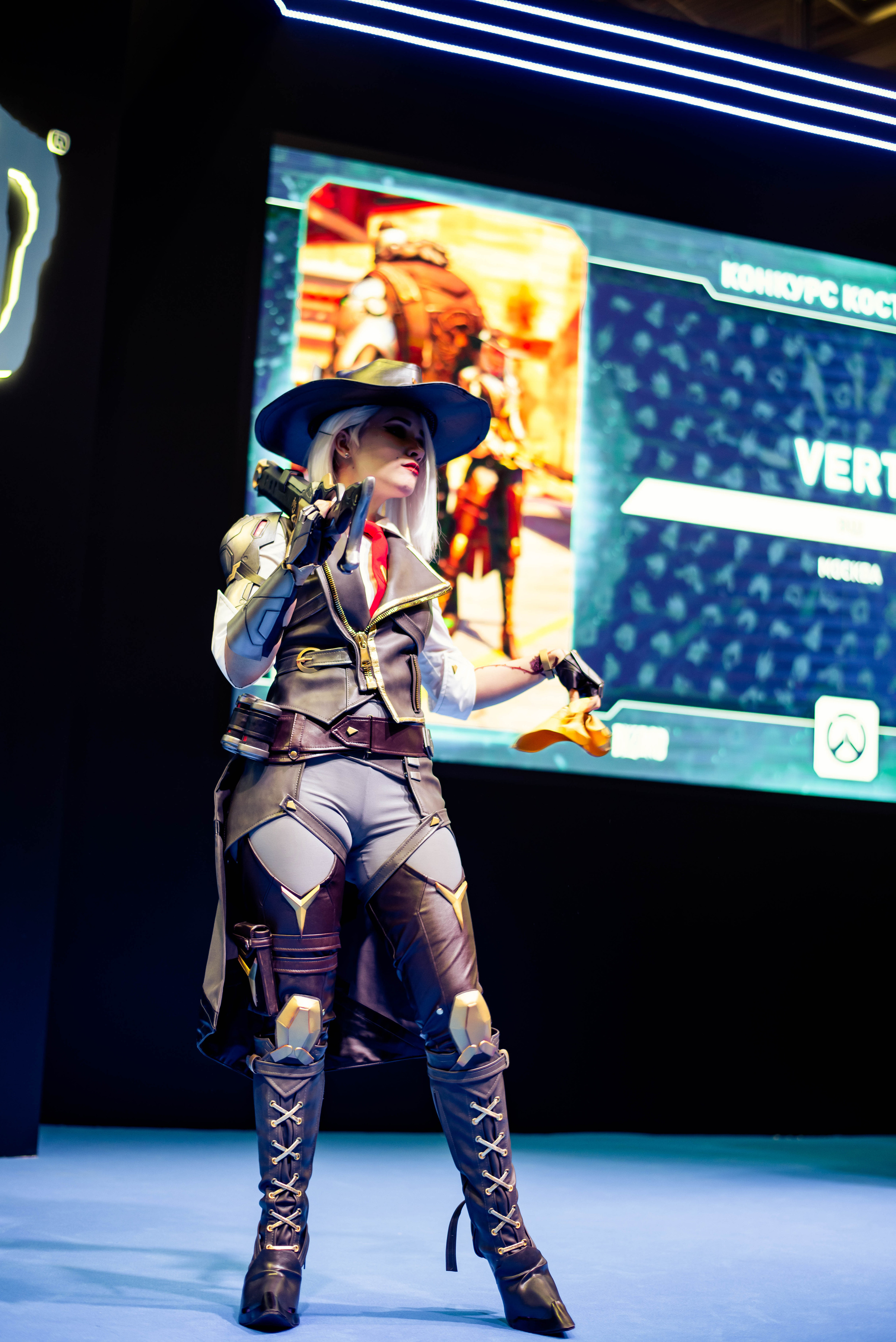 Игромир. Свадебный и семейный фотограф Максим Сорокин