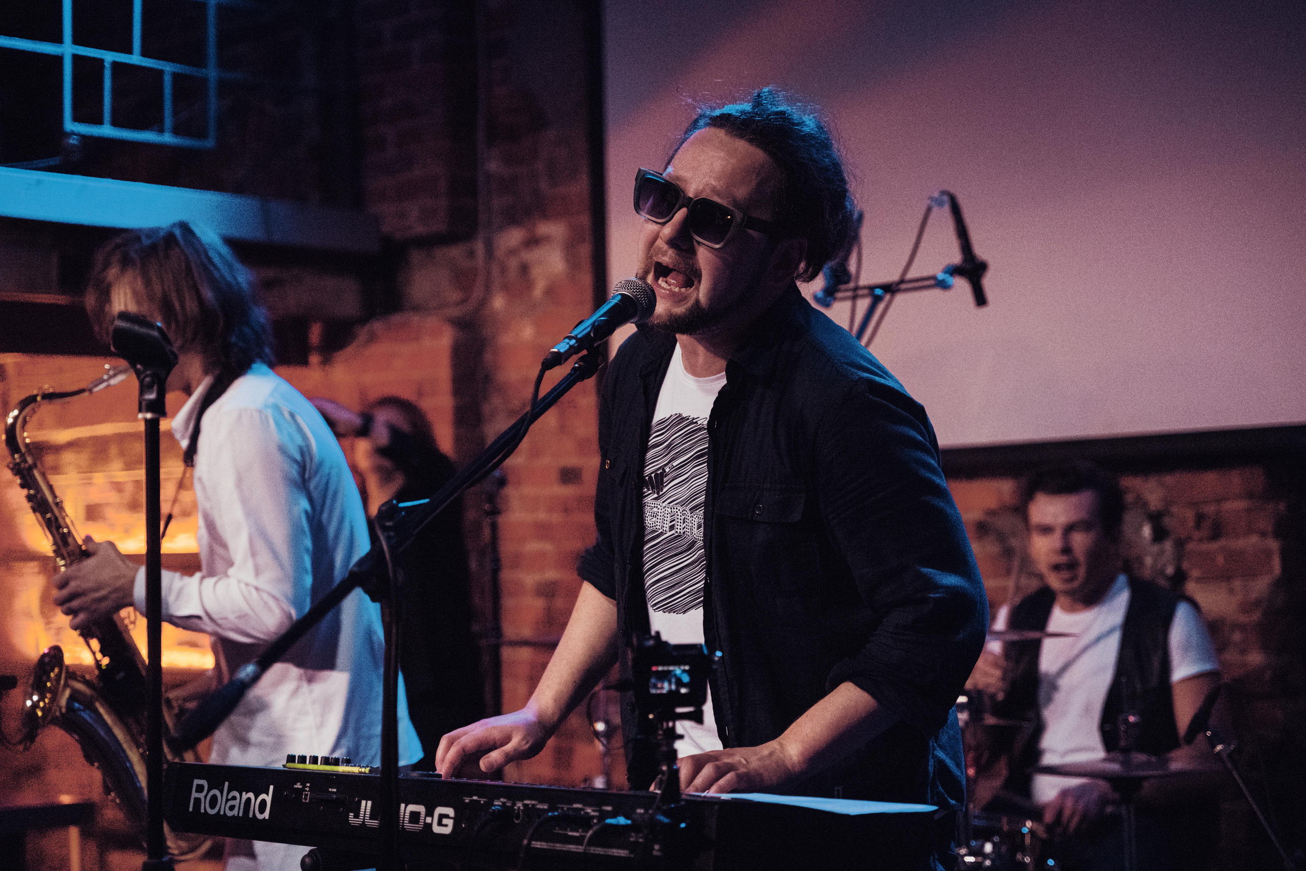 Заряд. Свадебный и семейный фотограф Максим Сорокин