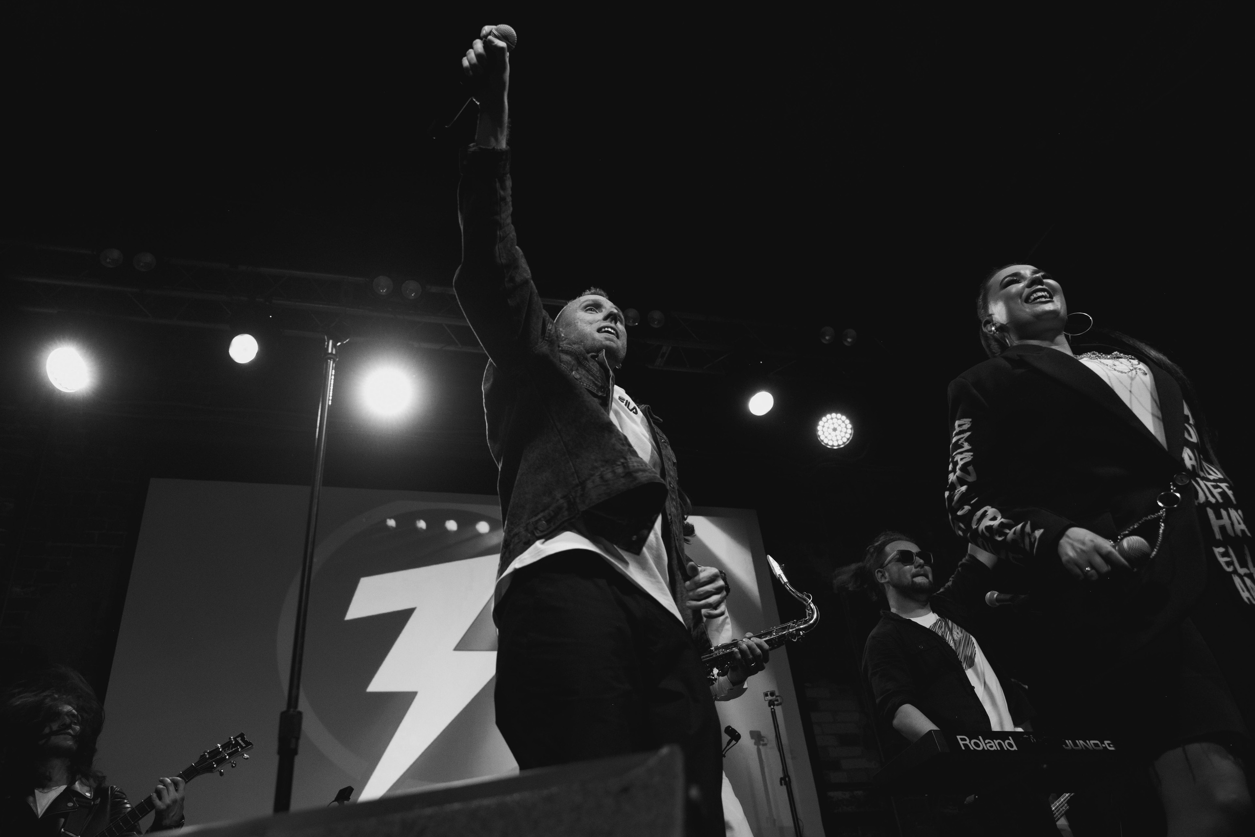 Заряд. Свадебный и семейный фотограф Максим Сорокин