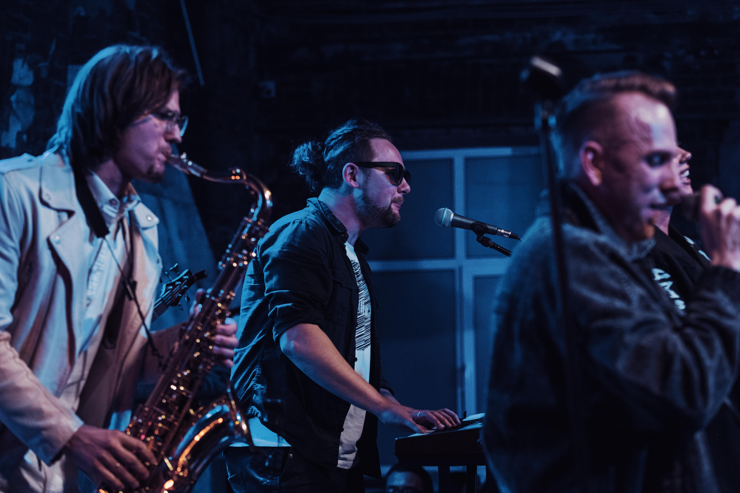 Заряд. Свадебный и семейный фотограф Максим Сорокин