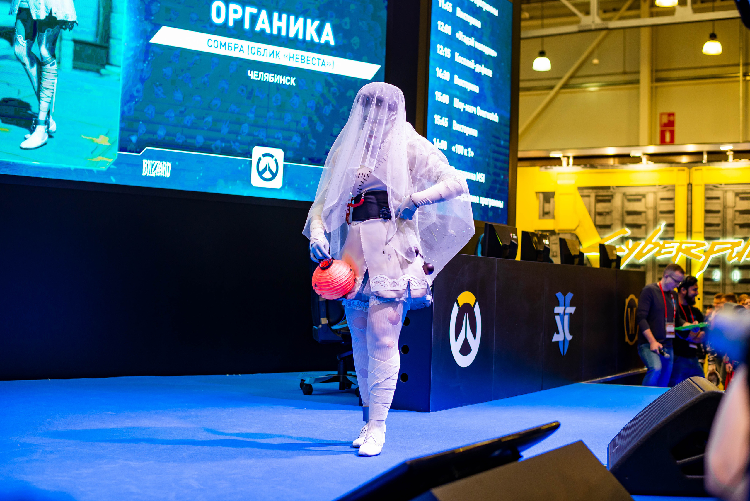 Игромир. Свадебный и семейный фотограф Максим Сорокин