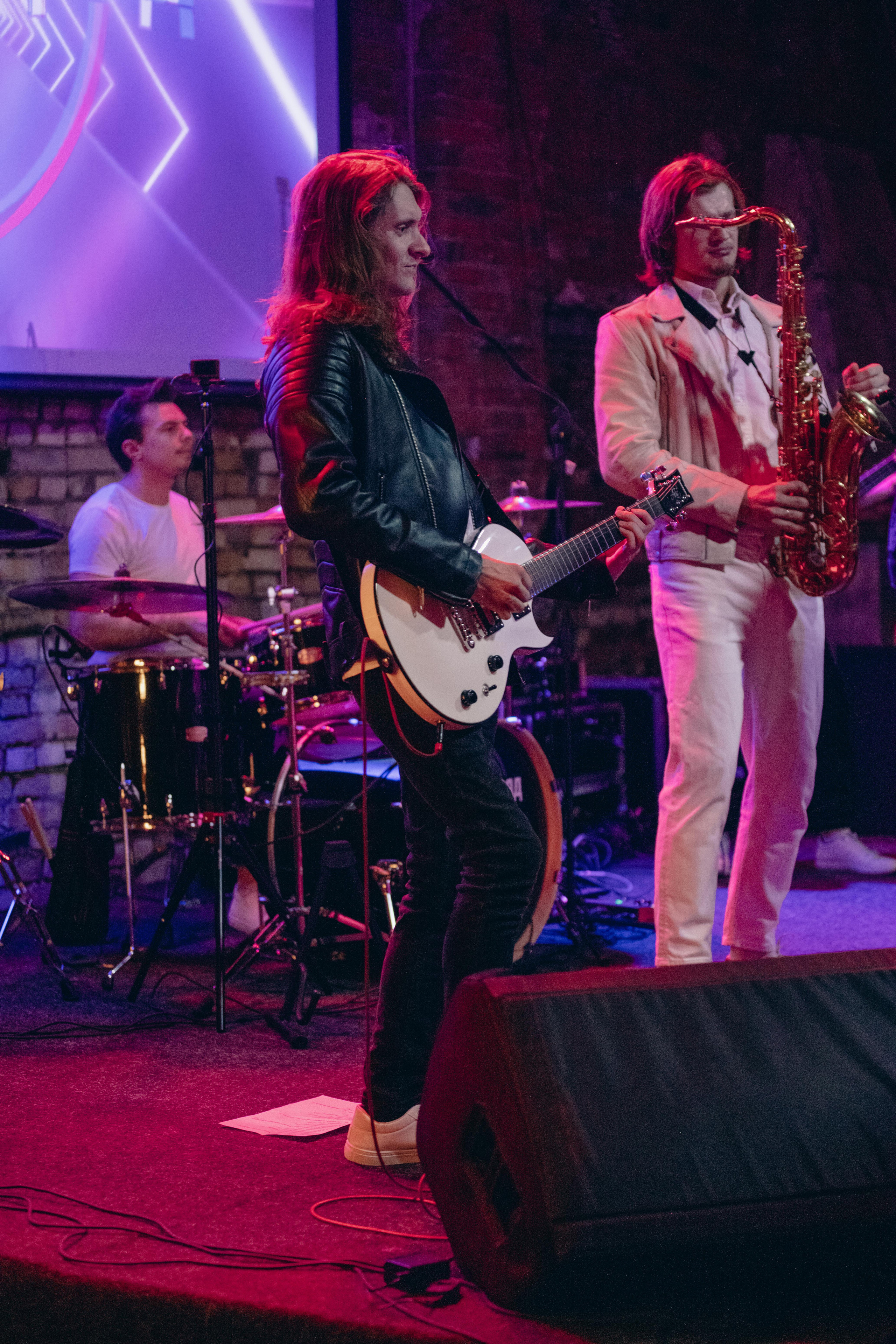 Заряд. Свадебный и семейный фотограф Максим Сорокин