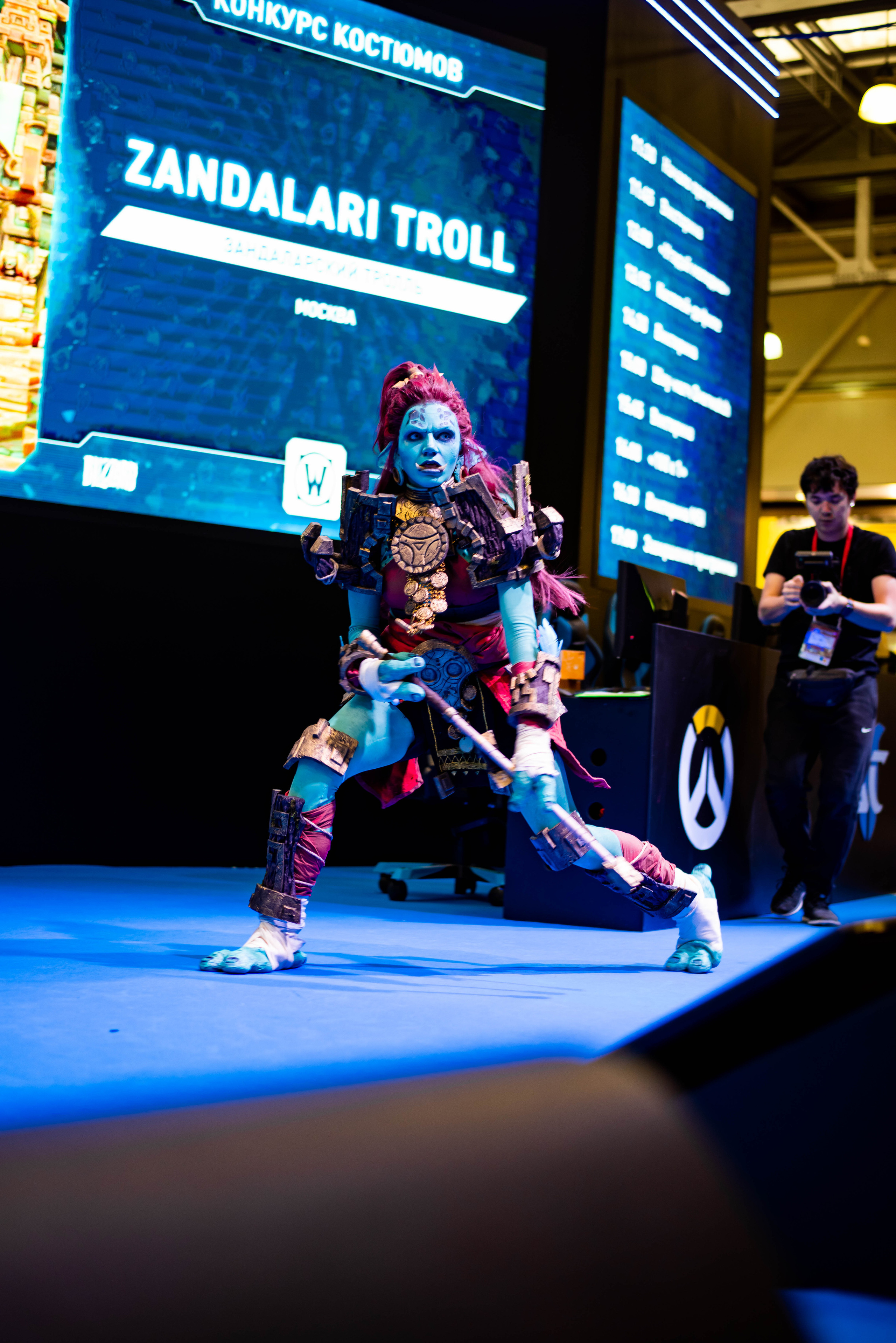 Игромир. Свадебный и семейный фотограф Максим Сорокин