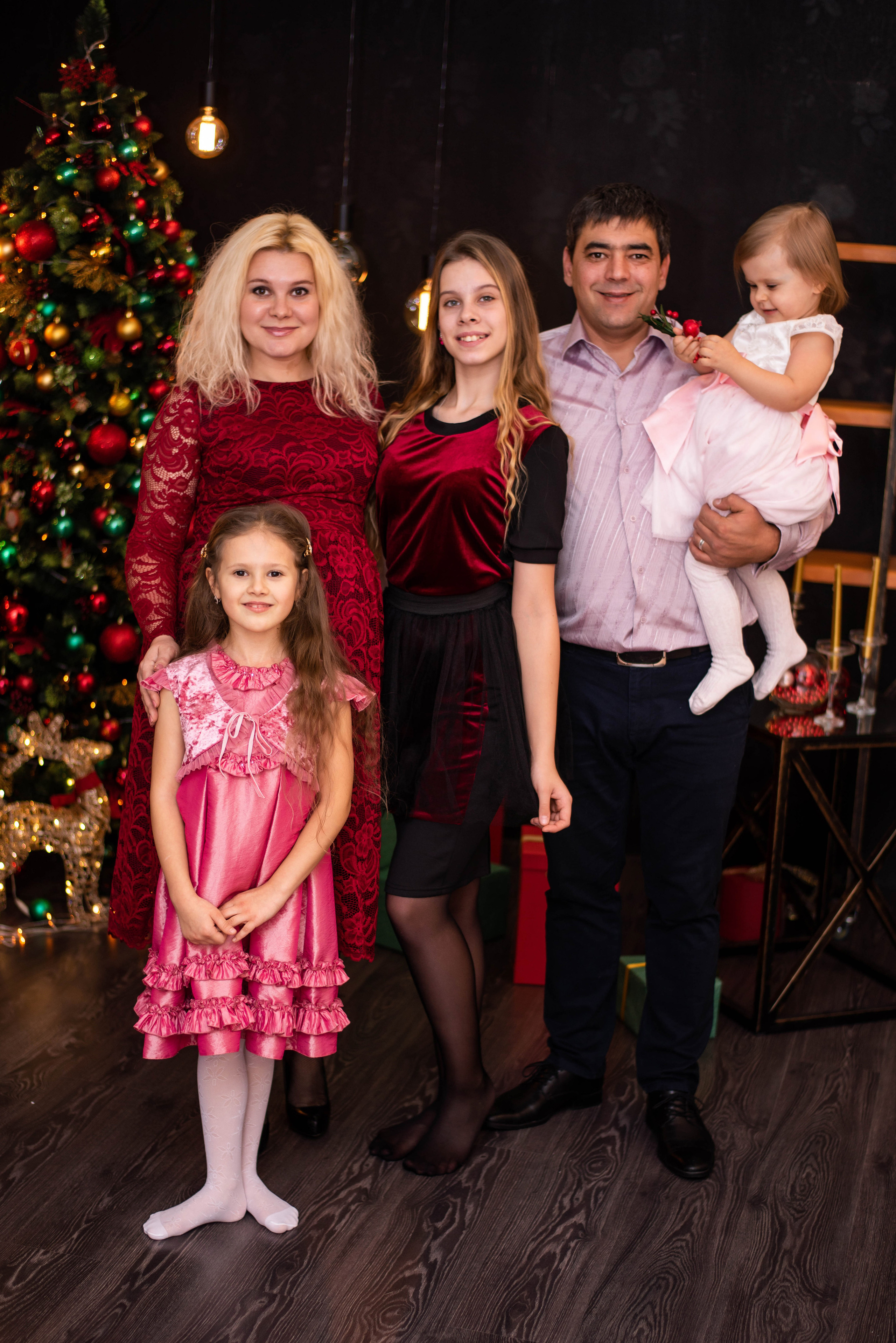 Рождественское утро с Кристиной и Игорем. Свадебный и семейный фотограф Максим Сорокин