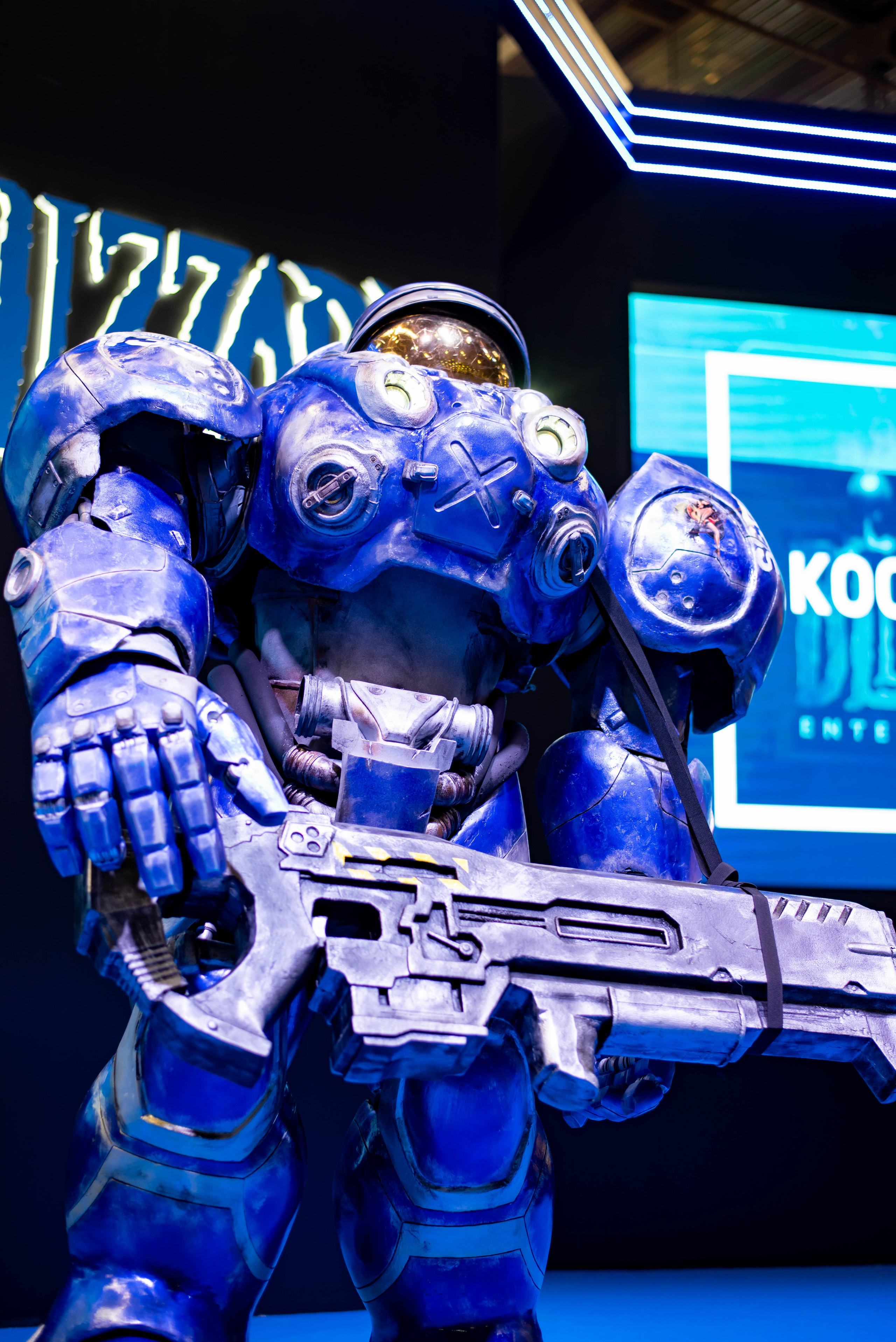 Игромир. Свадебный и семейный фотограф Максим Сорокин