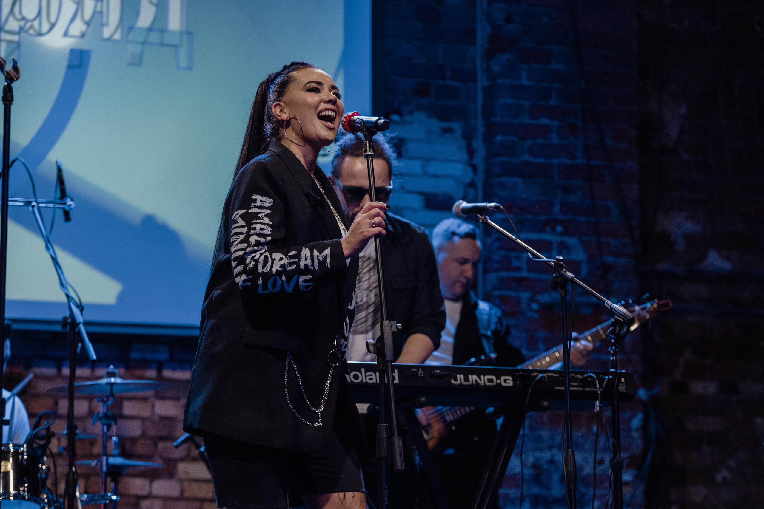 Заряд. Свадебный и семейный фотограф Максим Сорокин