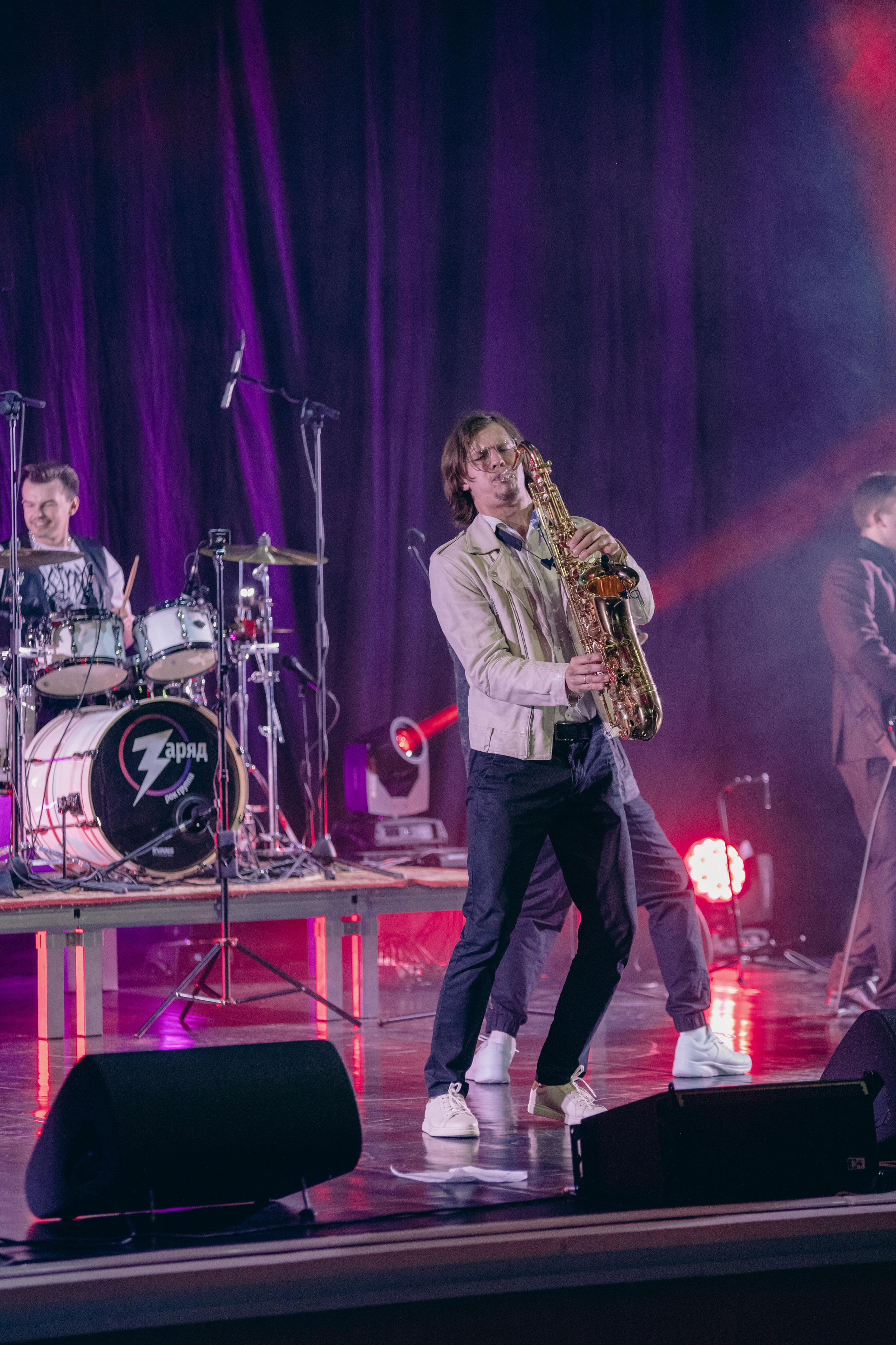 Заряд. Свадебный и семейный фотограф Максим Сорокин