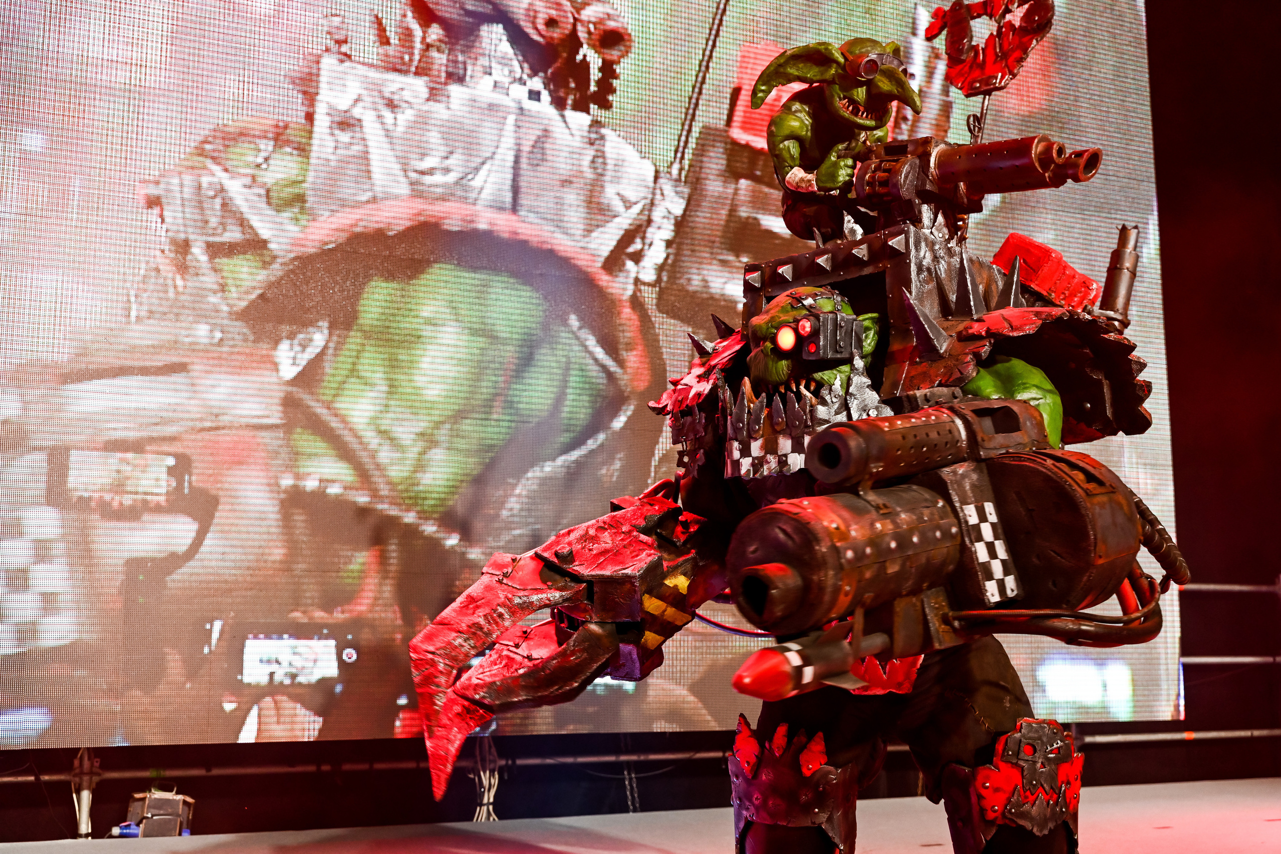 Эпик кон. Свадебный и семейный фотограф Максим Сорокин