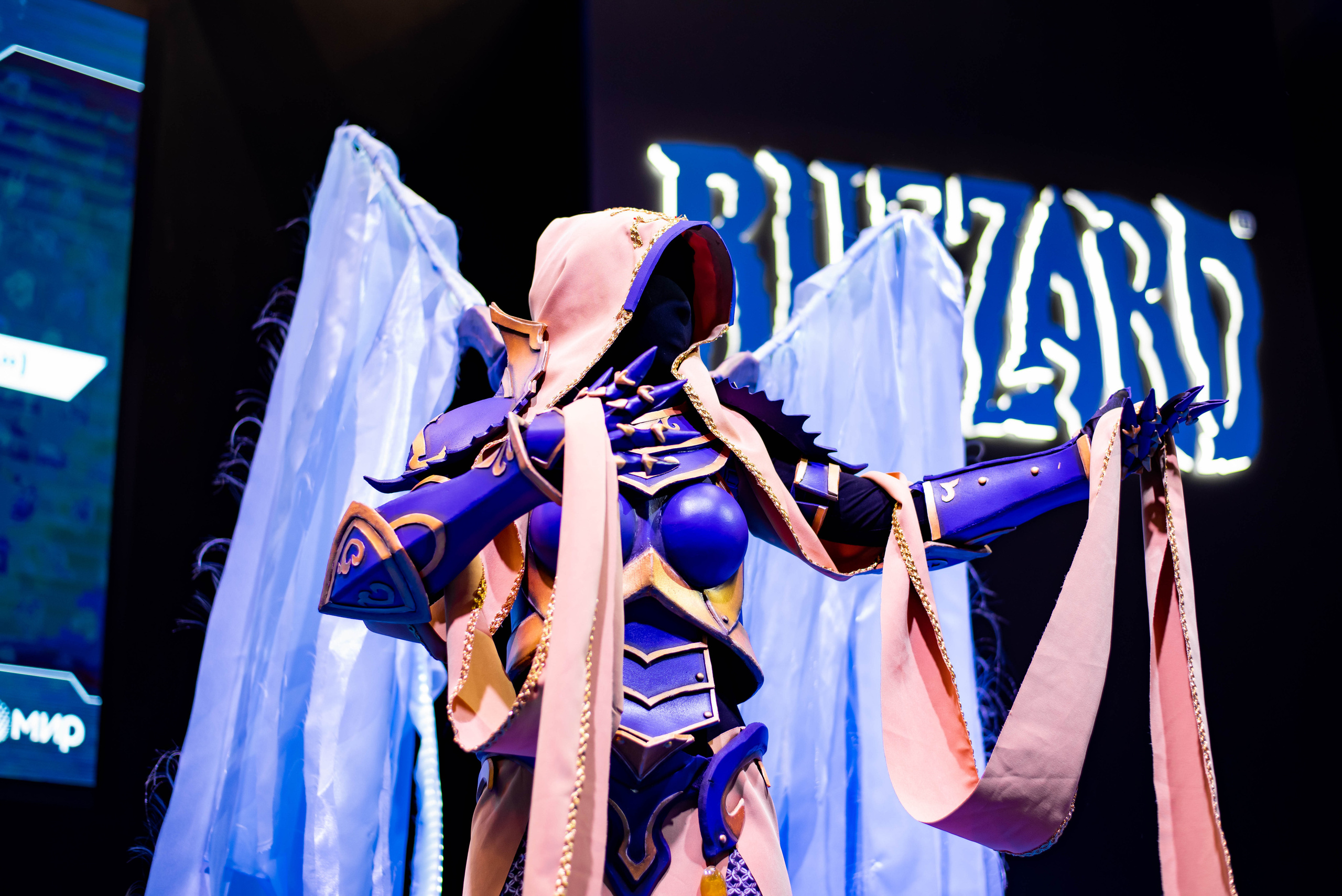 Игромир. Свадебный и семейный фотограф Максим Сорокин