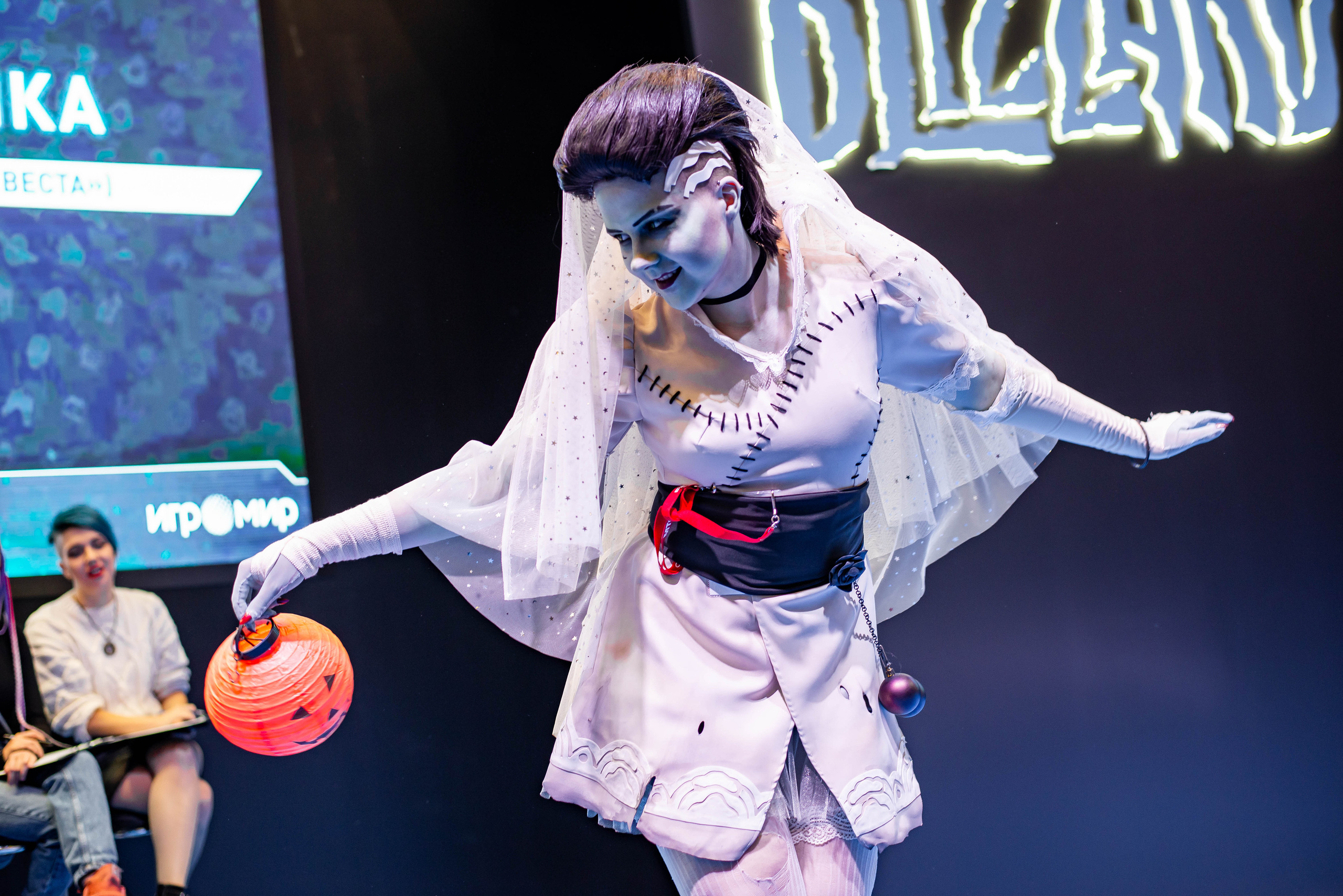 Игромир. Свадебный и семейный фотограф Максим Сорокин