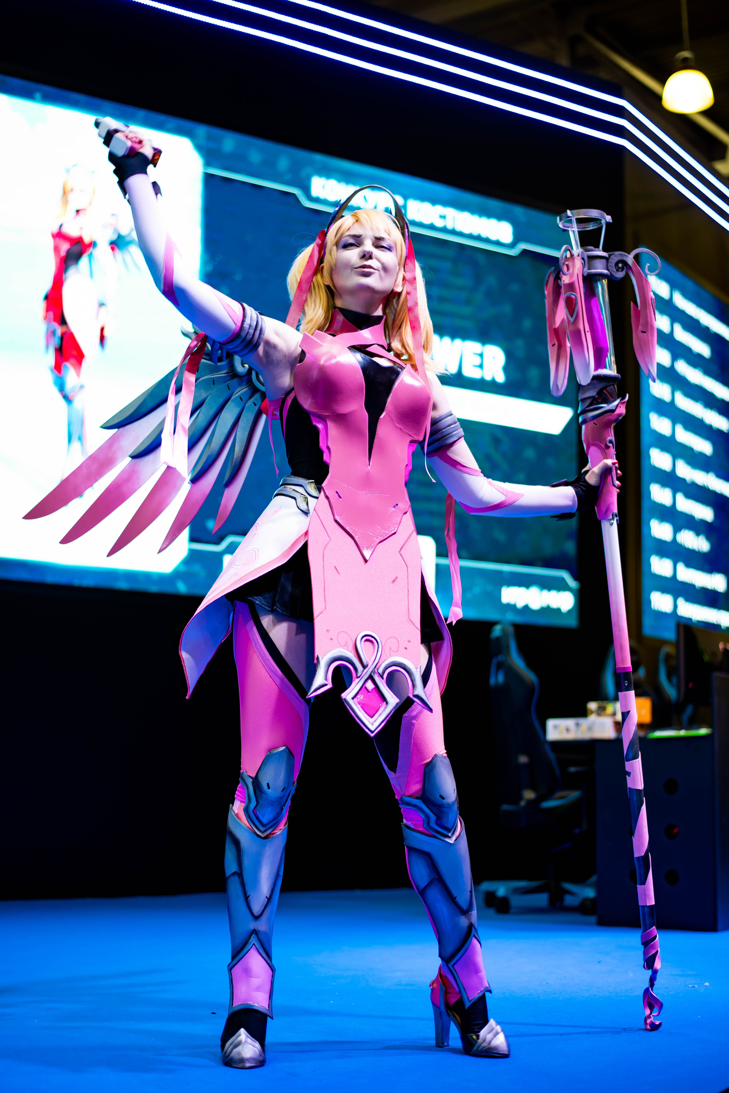 Игромир. Свадебный и семейный фотограф Максим Сорокин