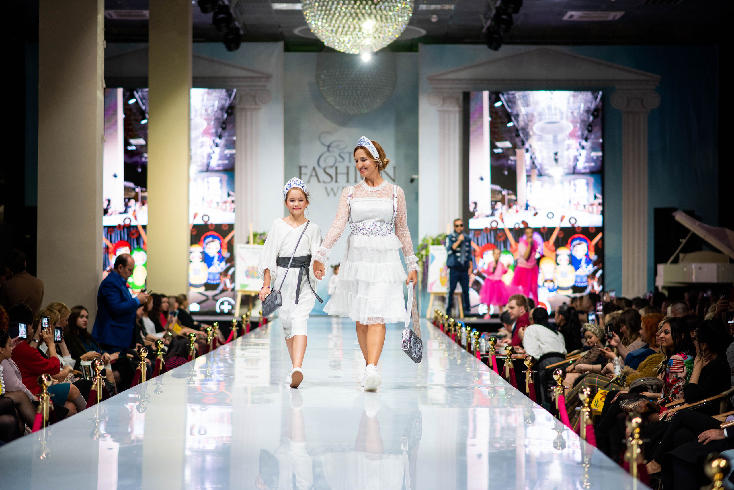 Виктория чертина EFW. Свадебный и семейный фотограф Максим Сорокин