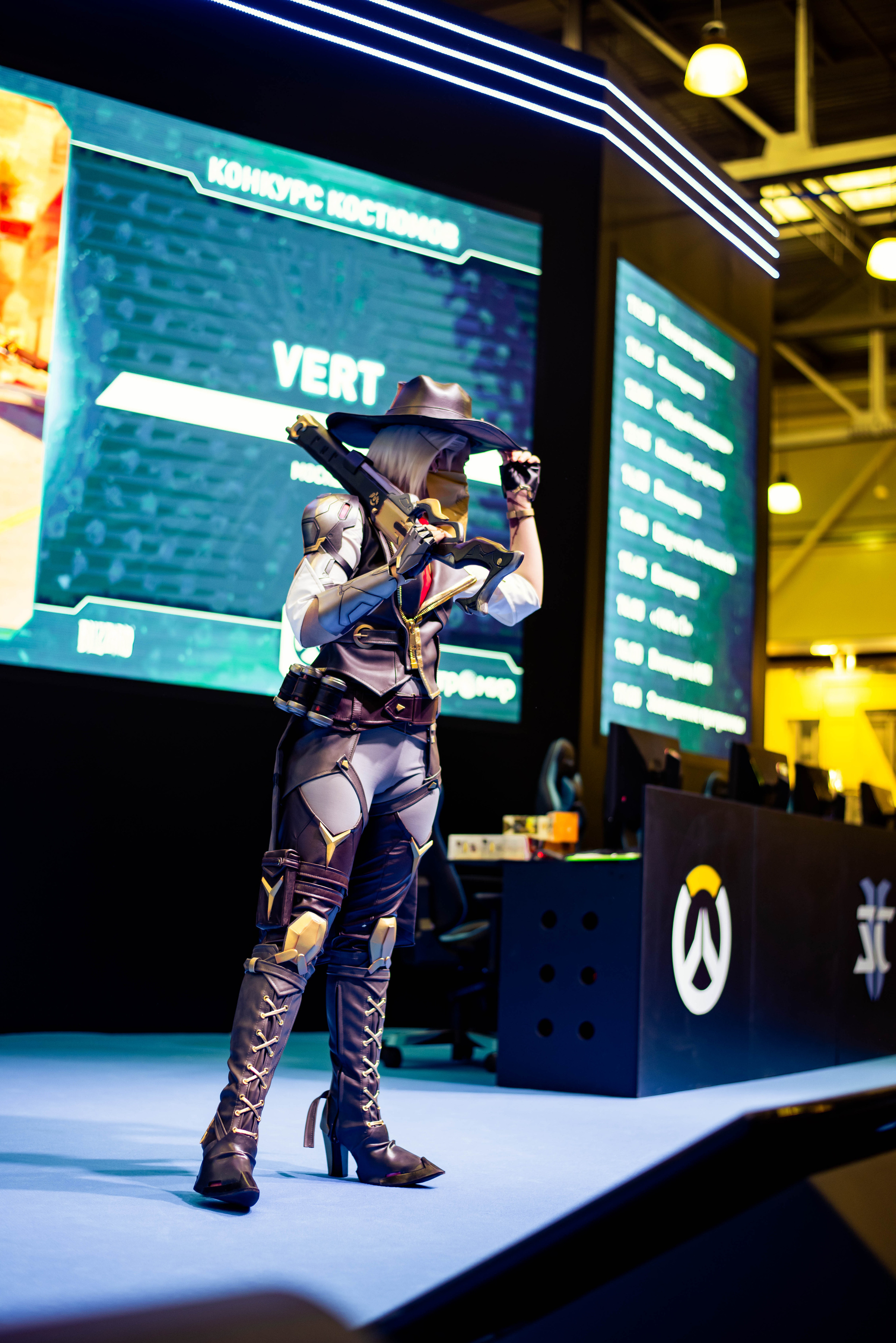 Игромир. Свадебный и семейный фотограф Максим Сорокин