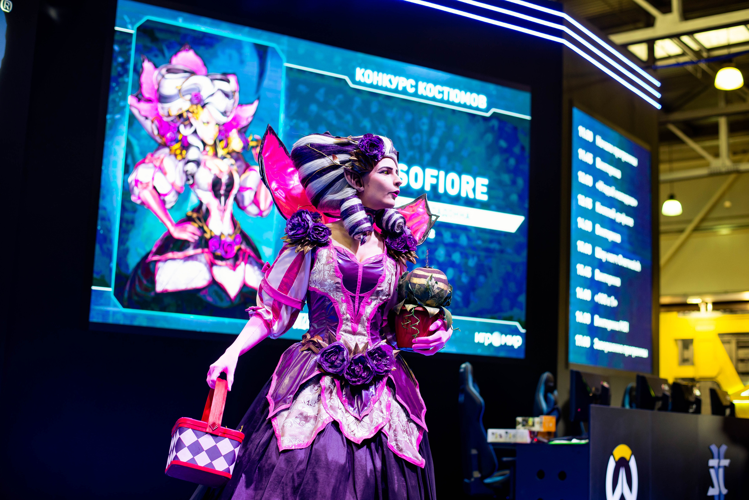 Игромир. Свадебный и семейный фотограф Максим Сорокин