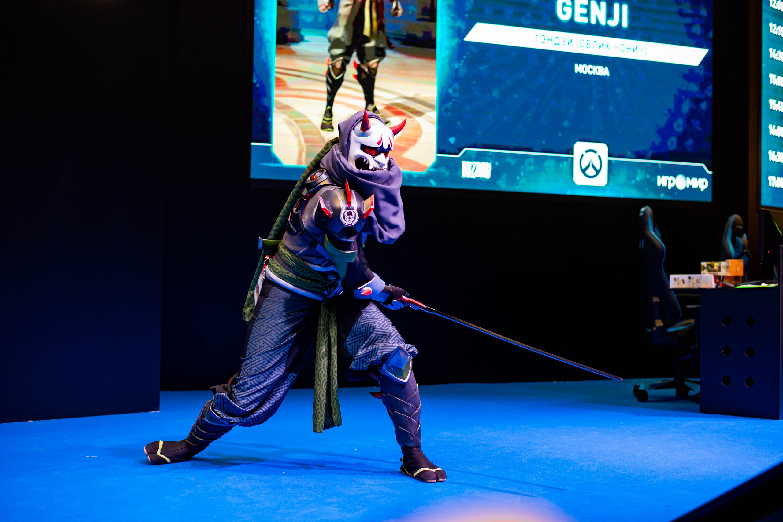 Игромир. Свадебный и семейный фотограф Максим Сорокин