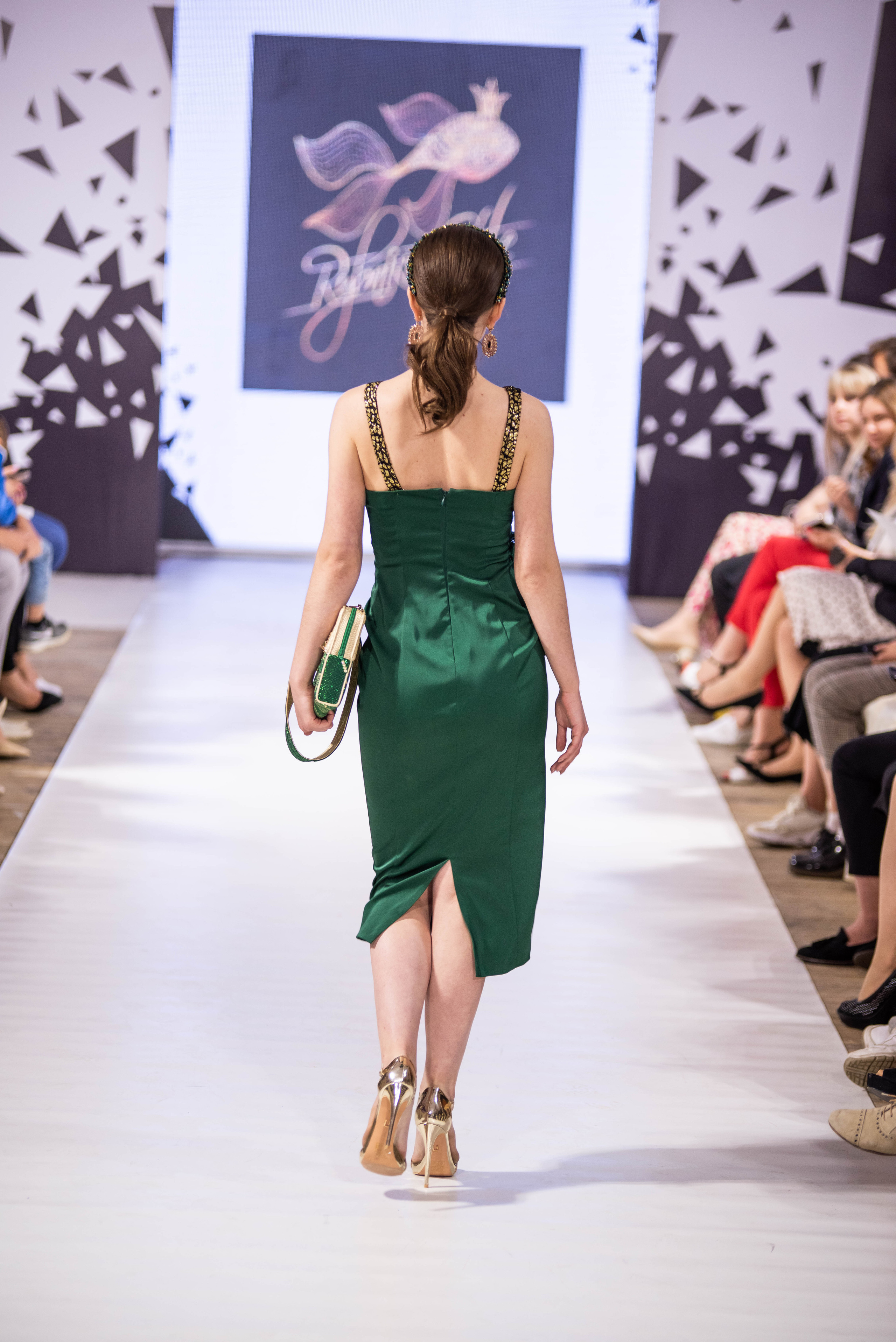 Тверская неделя моды. Свадебный и семейный фотограф Максим Сорокин