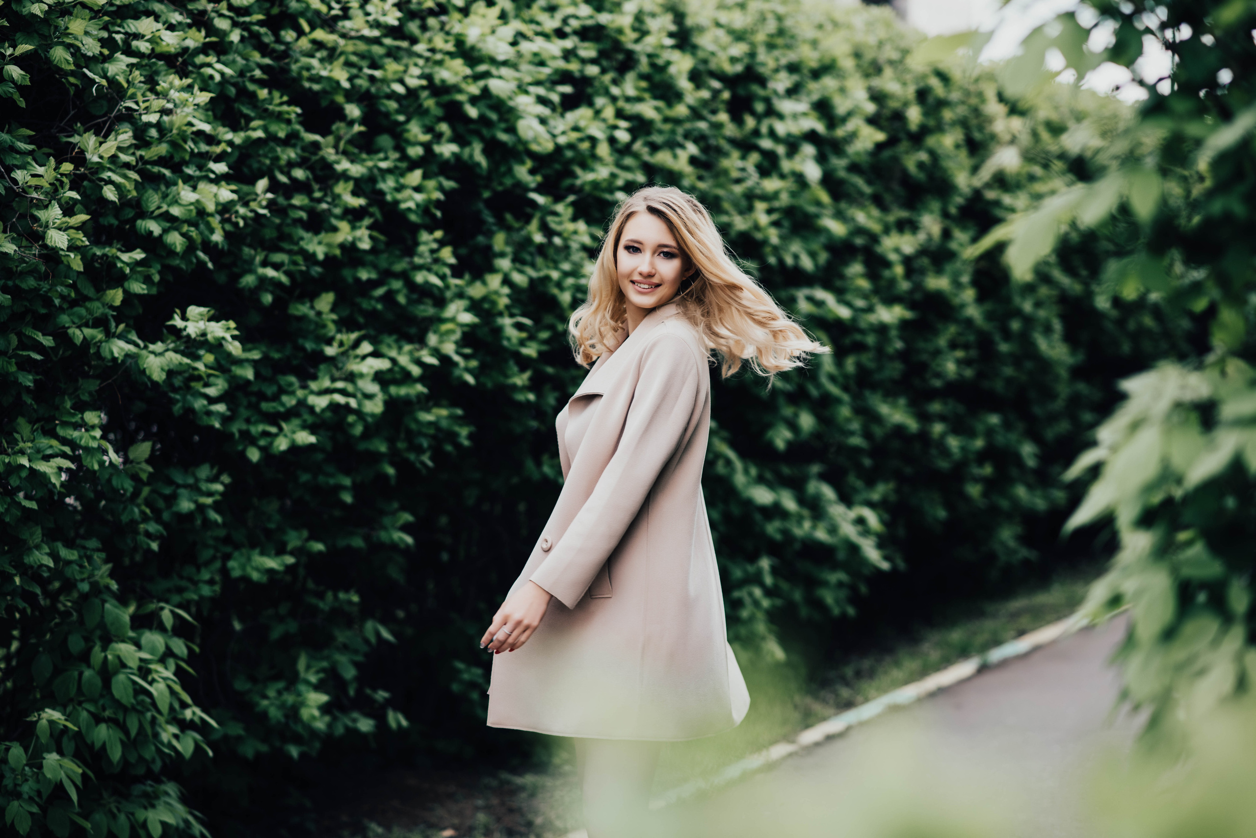 Стрит съемка дизайнерских сумочек, для Школы кройки и шитья Валентины Букеевой. Свадебный и семейный фотограф Максим Сорокин