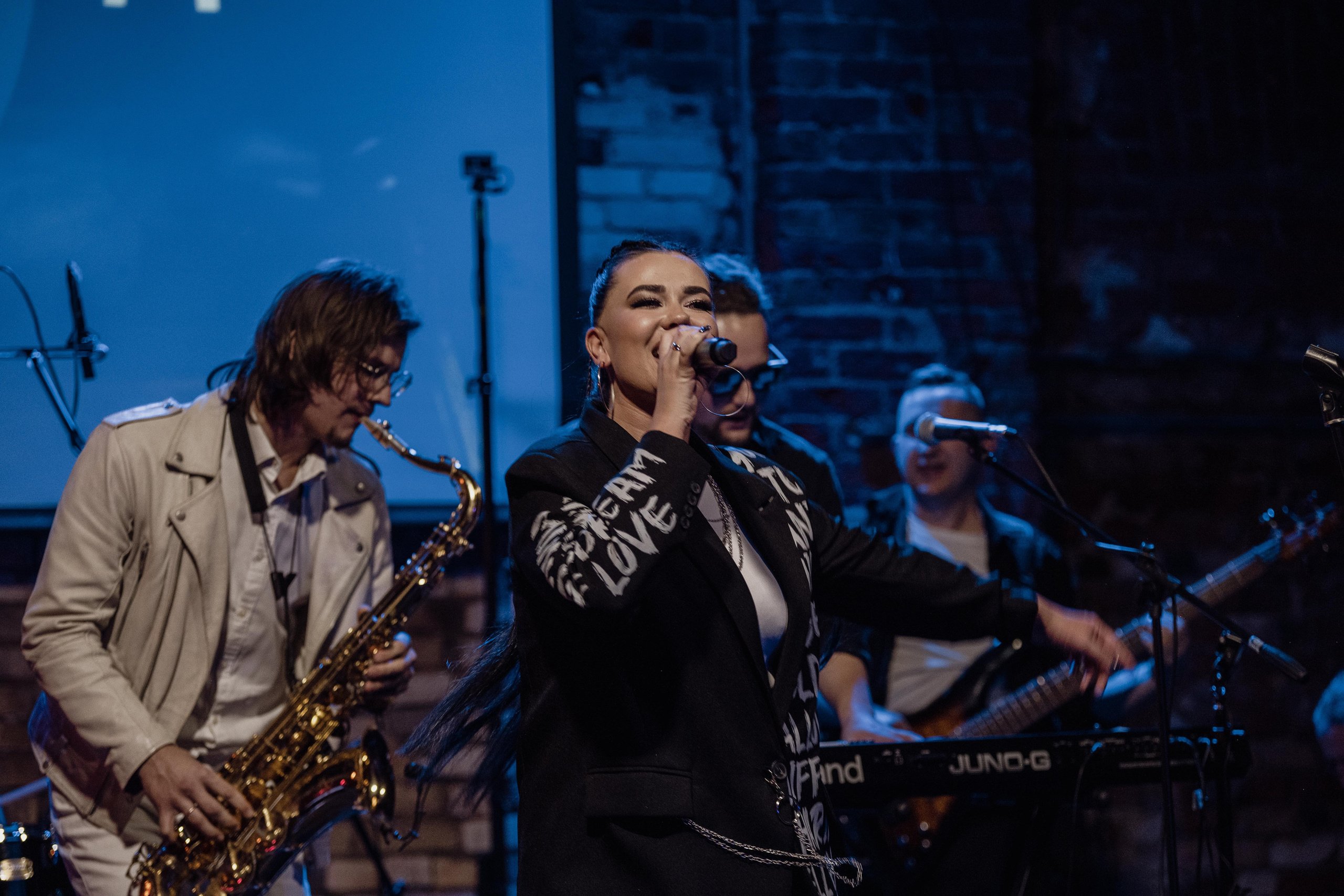 Заряд. Свадебный и семейный фотограф Максим Сорокин