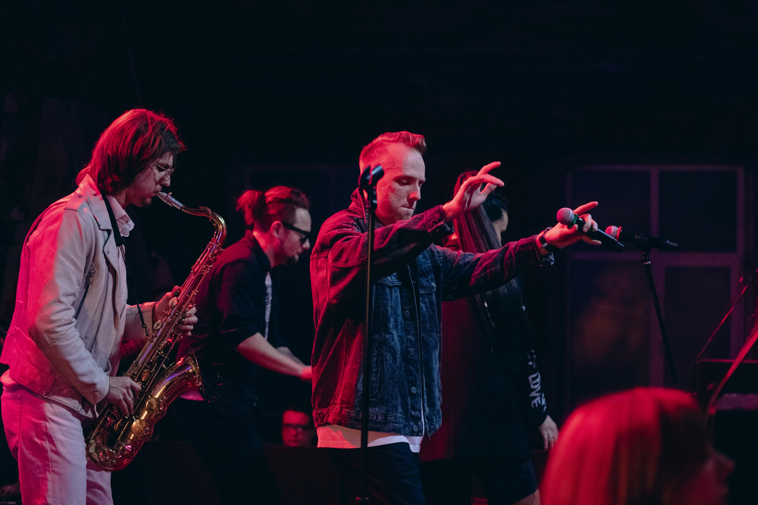 Заряд. Свадебный и семейный фотограф Максим Сорокин