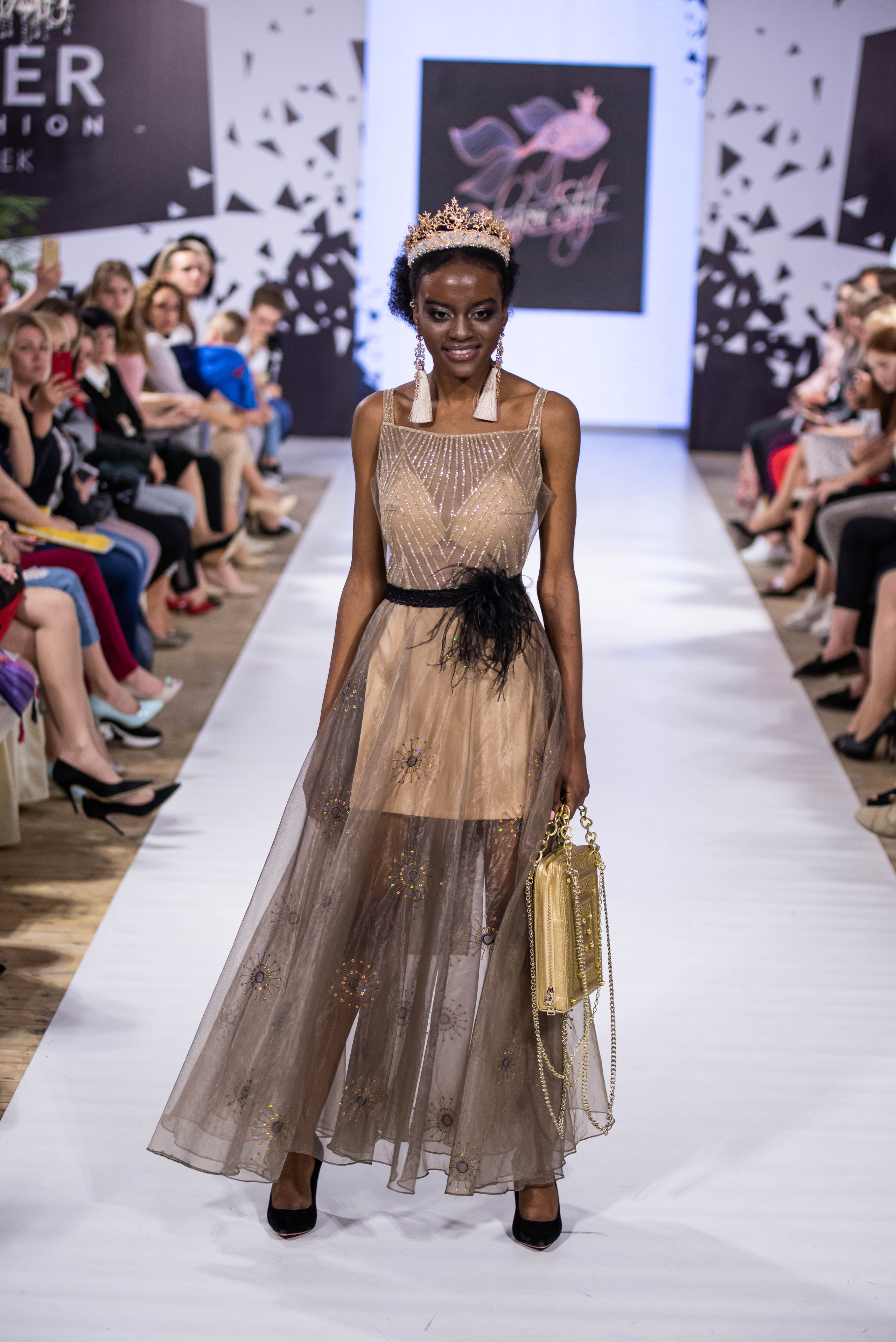 Тверская неделя моды. Свадебный и семейный фотограф Максим Сорокин