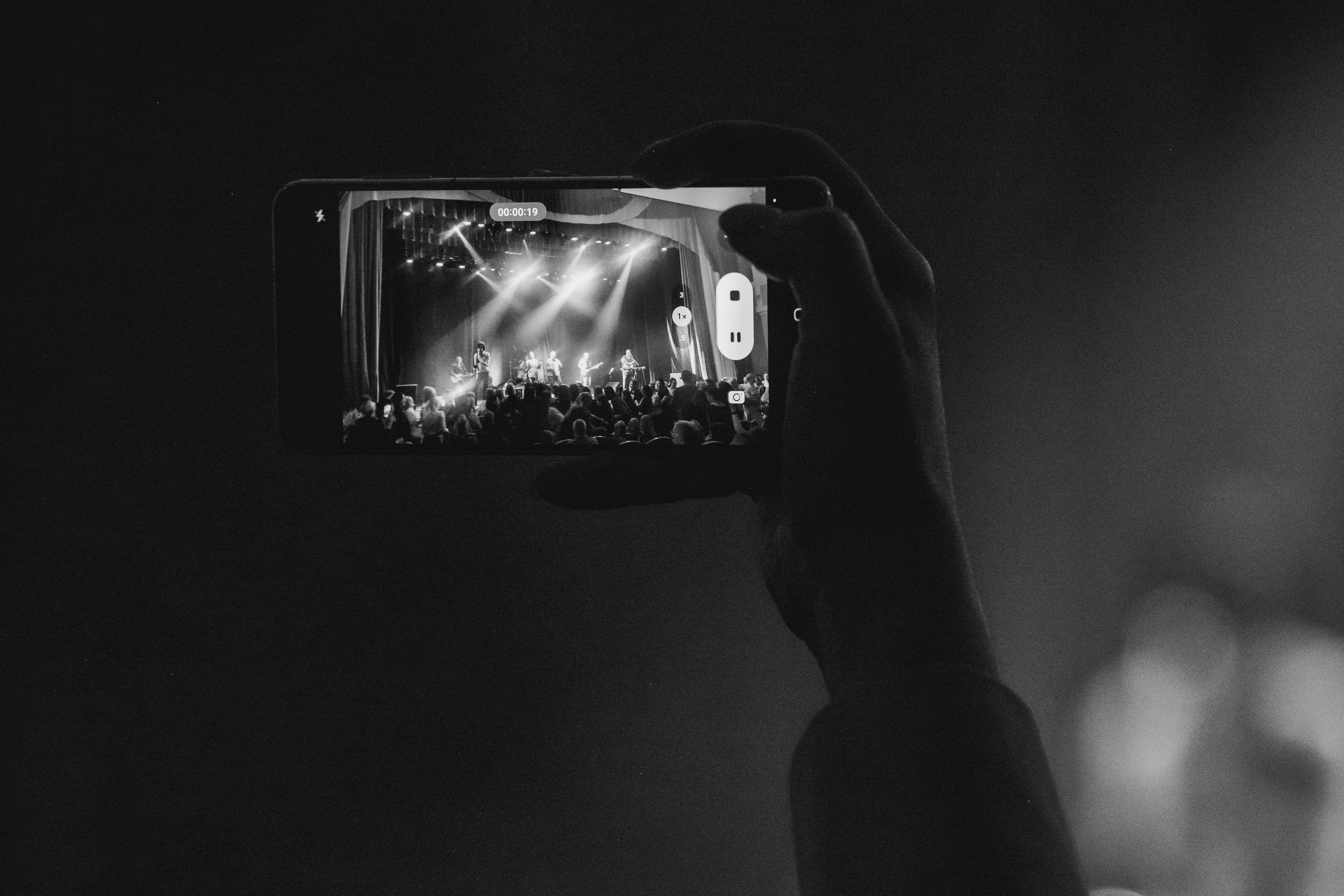 Заряд. Свадебный и семейный фотограф Максим Сорокин