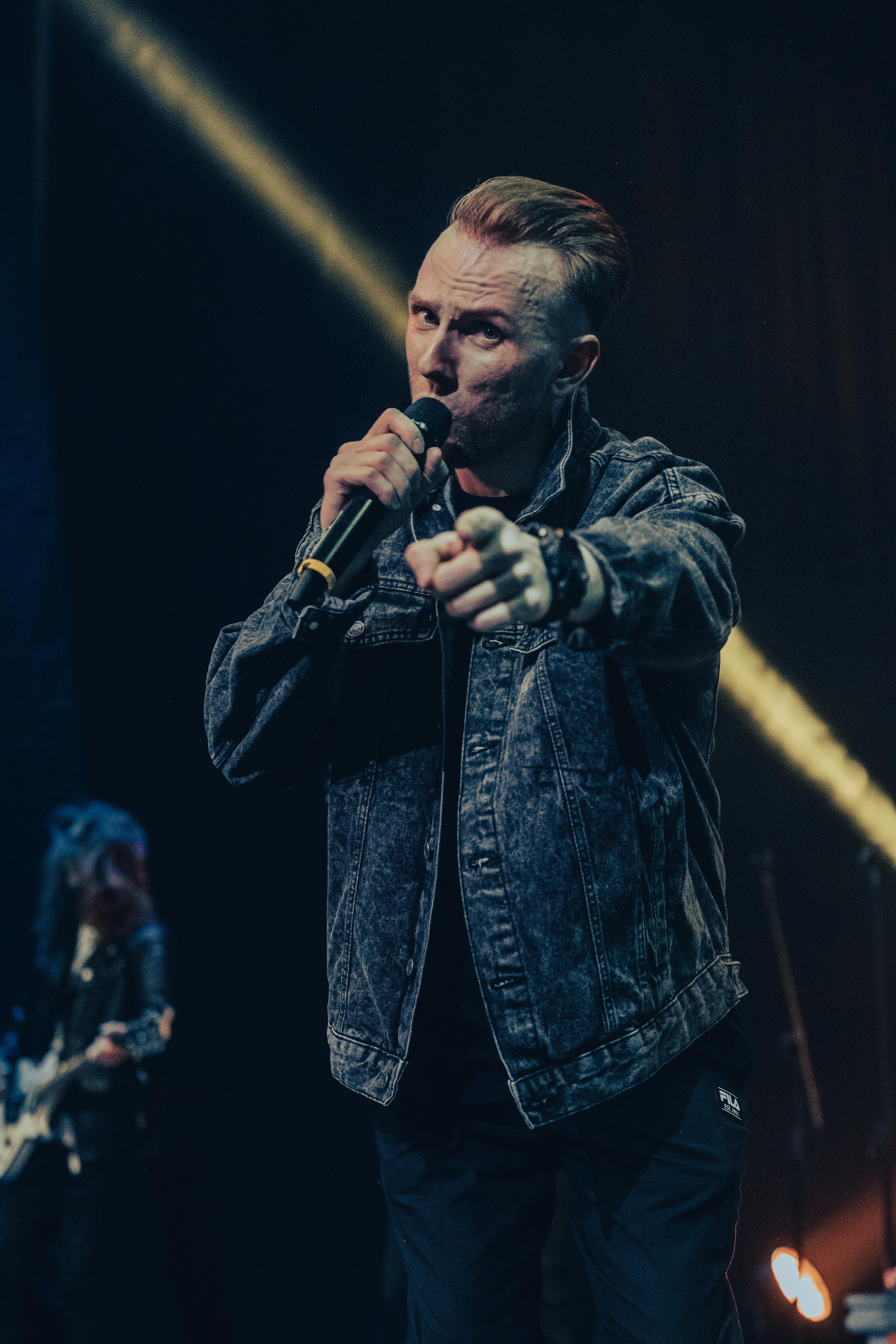 Заряд. Свадебный и семейный фотограф Максим Сорокин