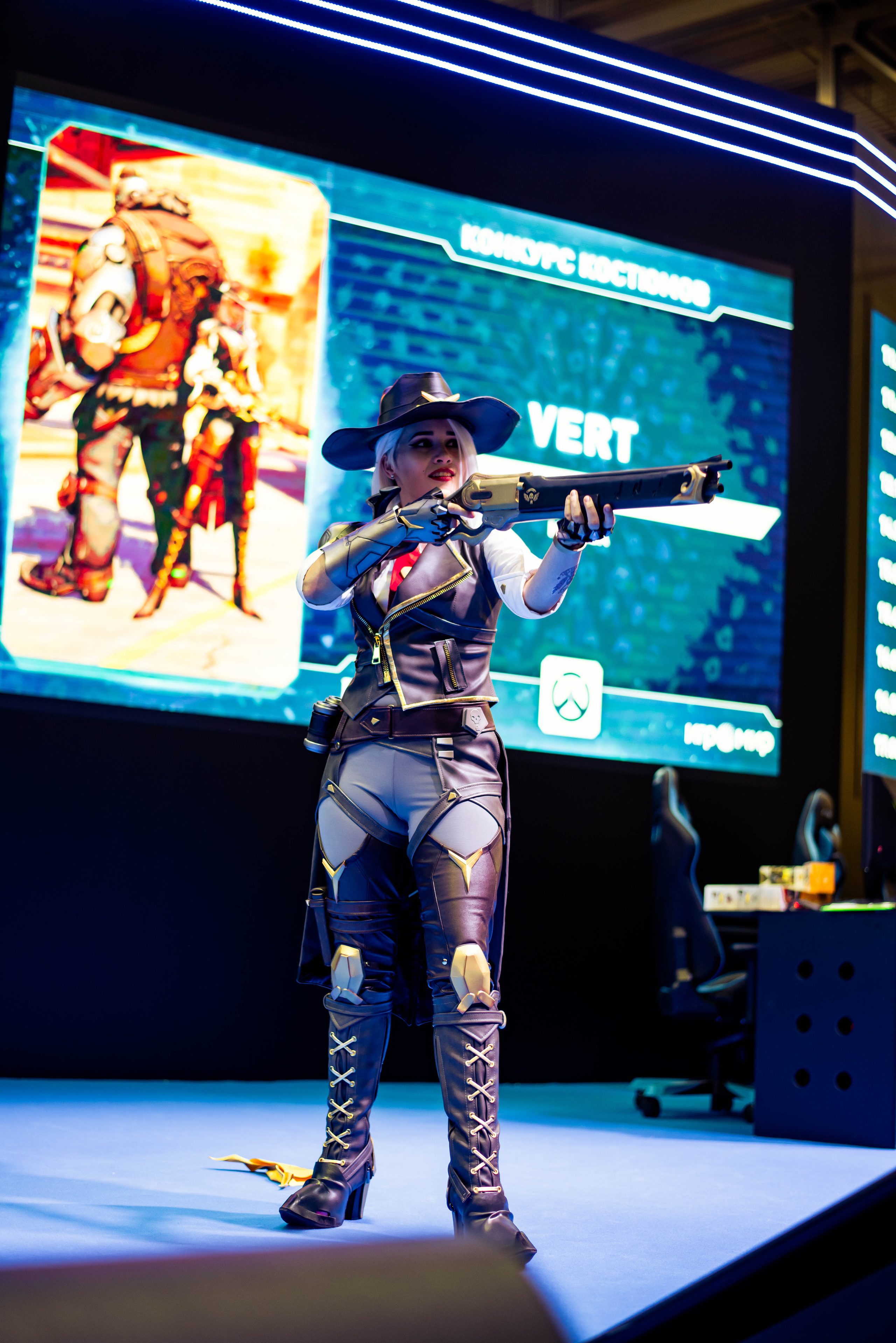 Игромир. Свадебный и семейный фотограф Максим Сорокин