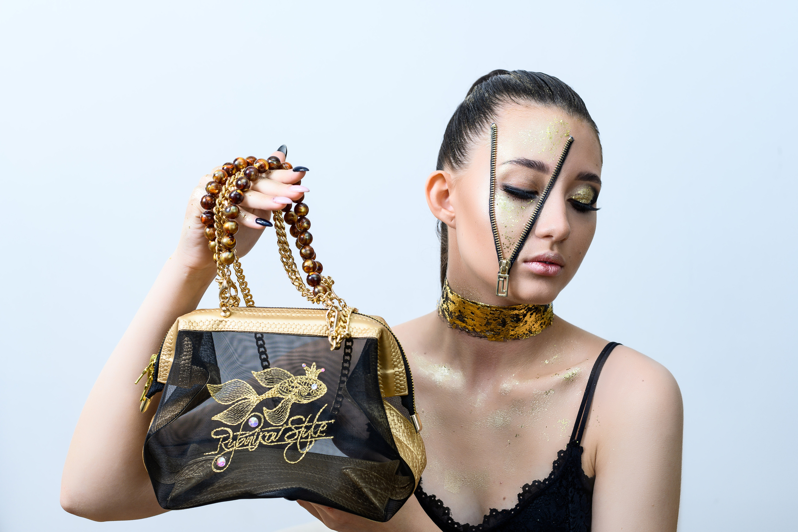 Съемка Сумочек для дизайнера Валентины Букеевой. Свадебный и семейный фотограф Максим Сорокин