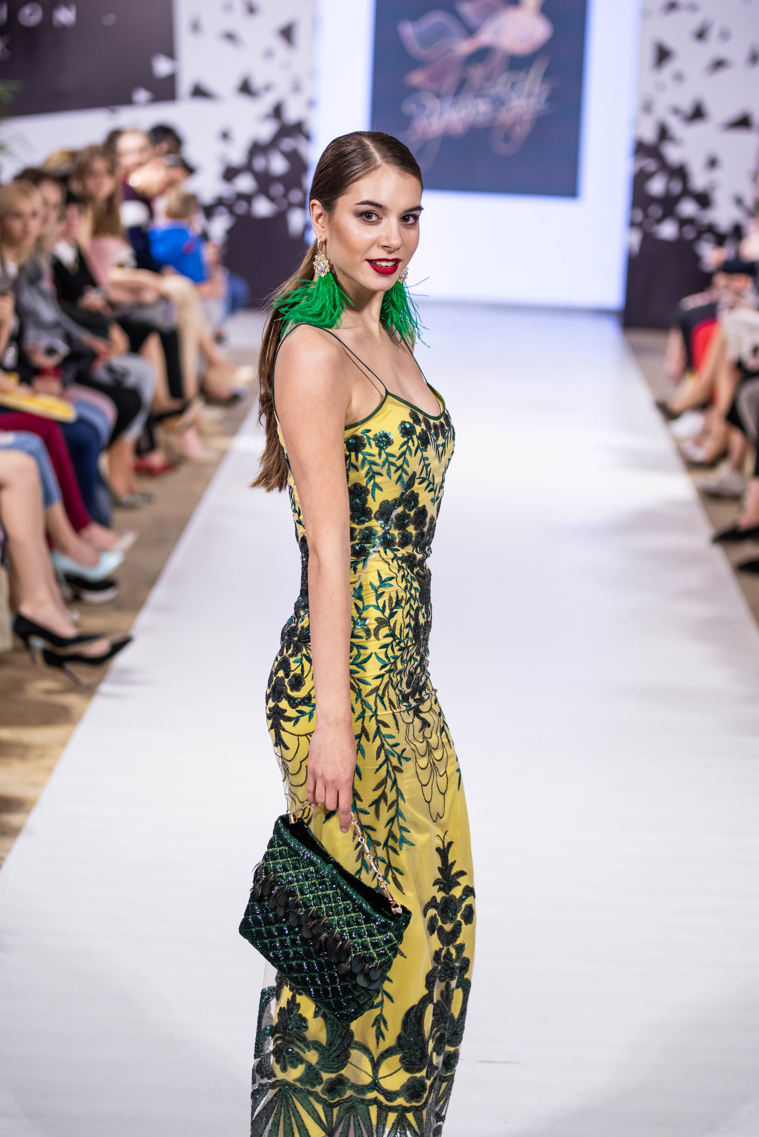 Тверская неделя моды. Свадебный и семейный фотограф Максим Сорокин