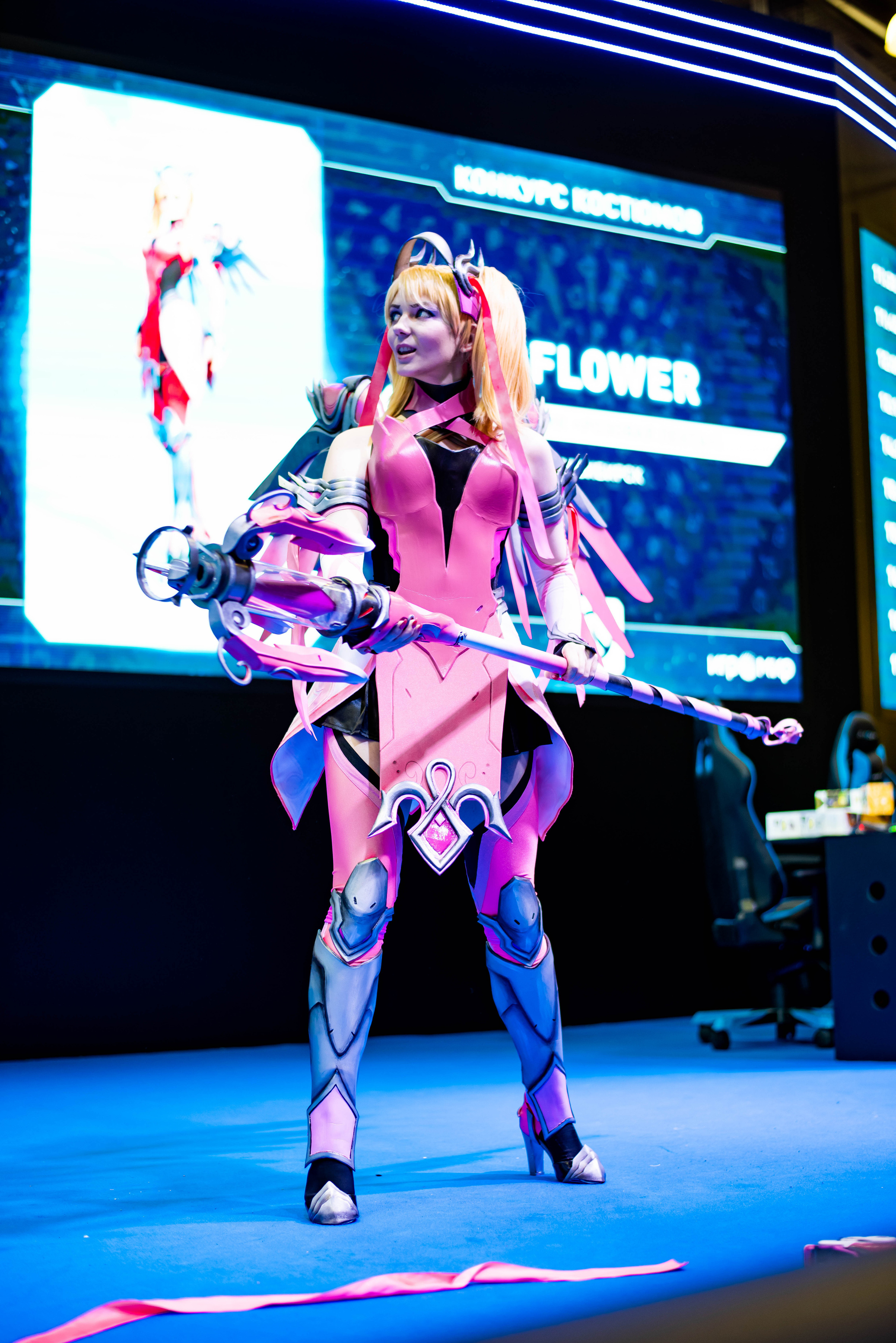 Игромир. Свадебный и семейный фотограф Максим Сорокин