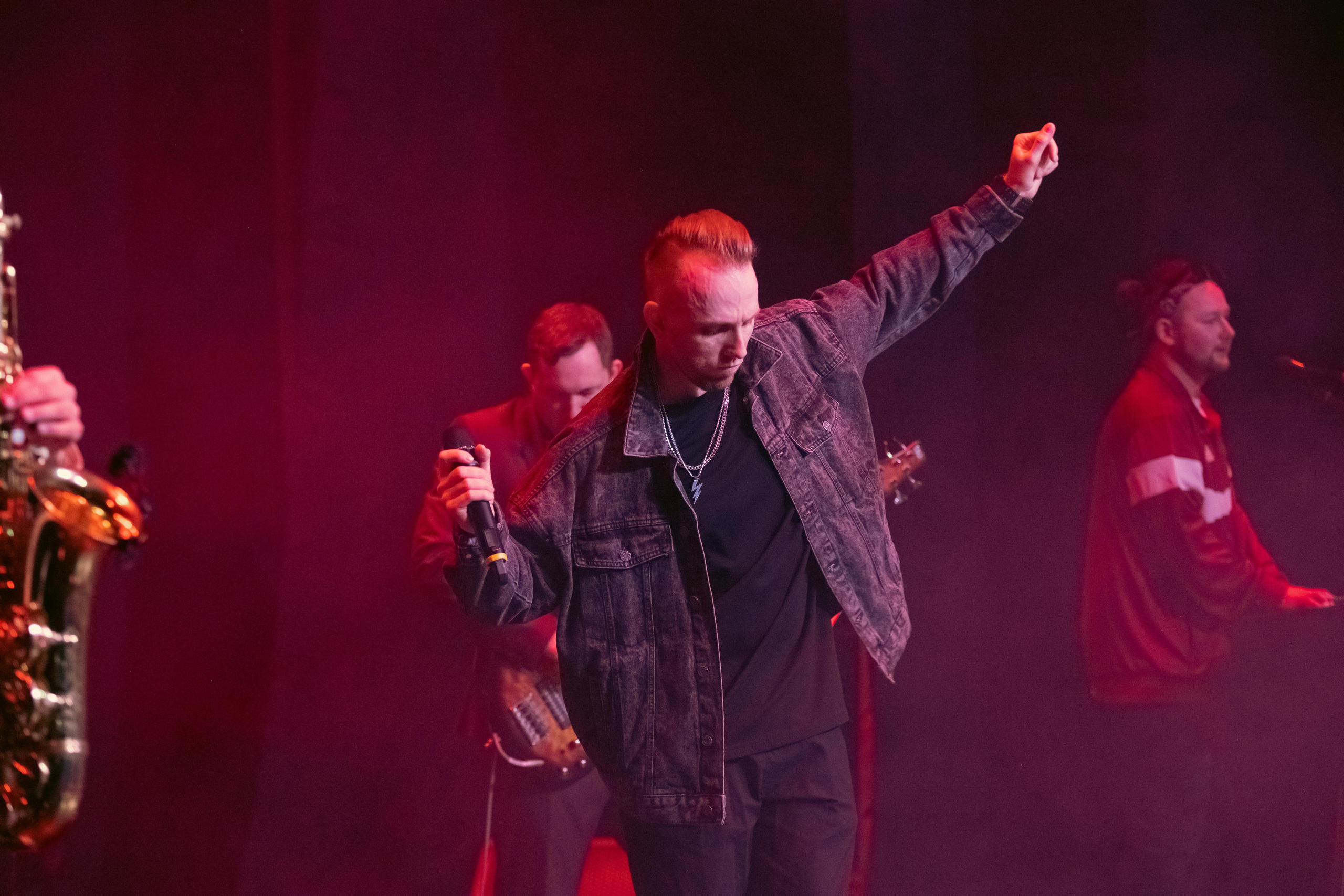 Заряд. Свадебный и семейный фотограф Максим Сорокин