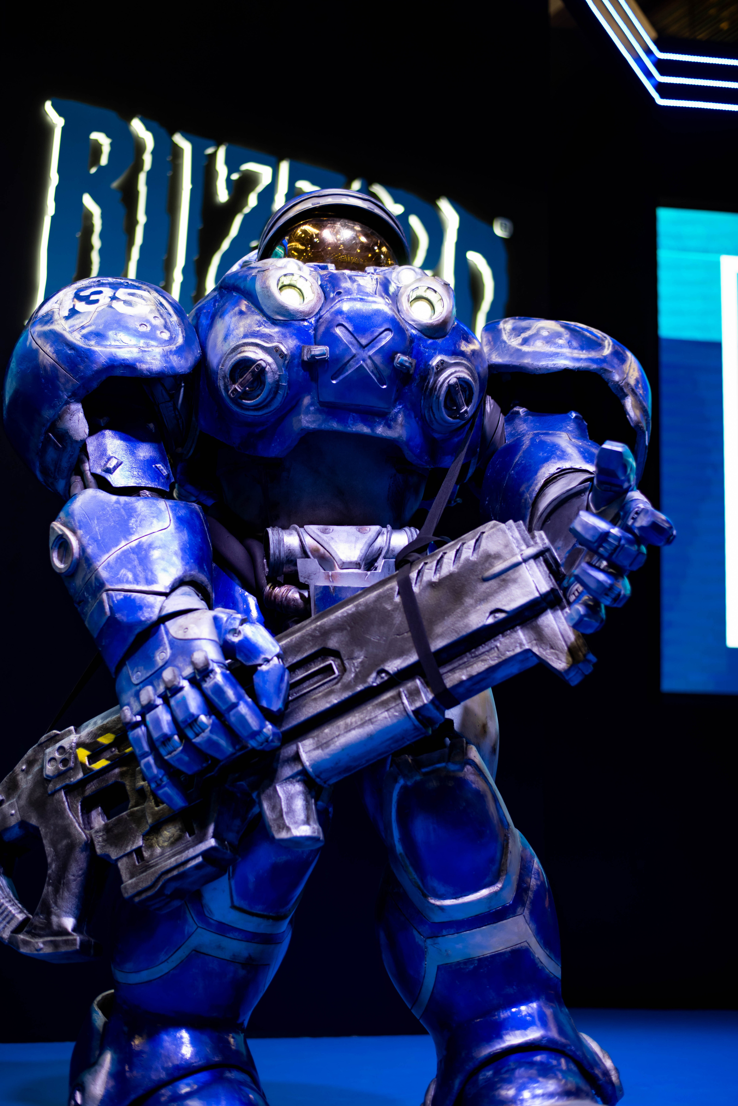 Игромир. Свадебный и семейный фотограф Максим Сорокин