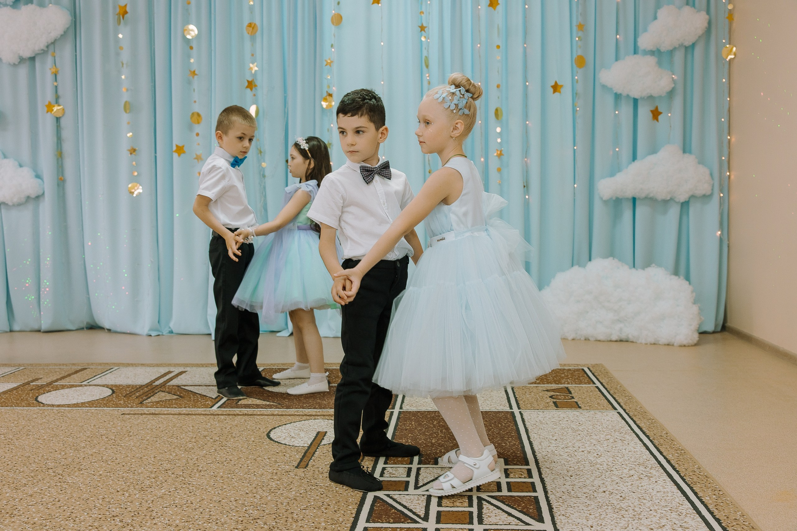 Выпускной в ДС -29. Выпускные альбомы Натальи Бутко: Новороссийск, Анапа, Геленджик