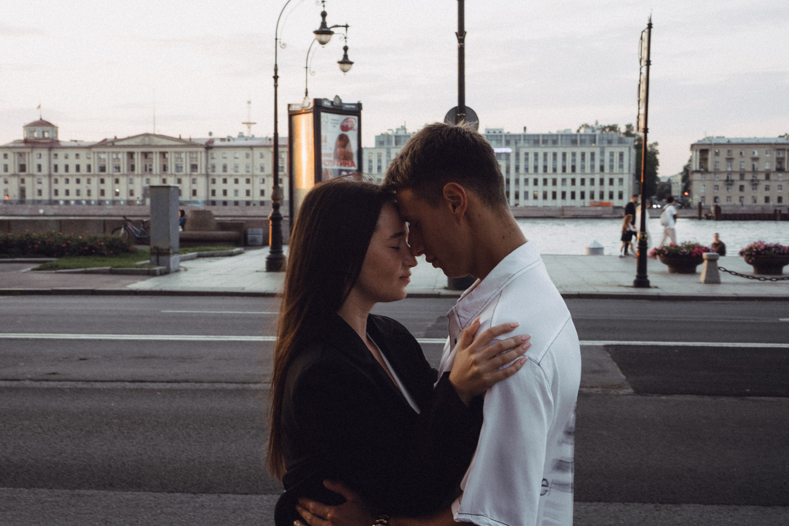 Городская прогулка влюбленных. Профессиональный фотограф, Санкт-Петербург — Виктория Богомолова