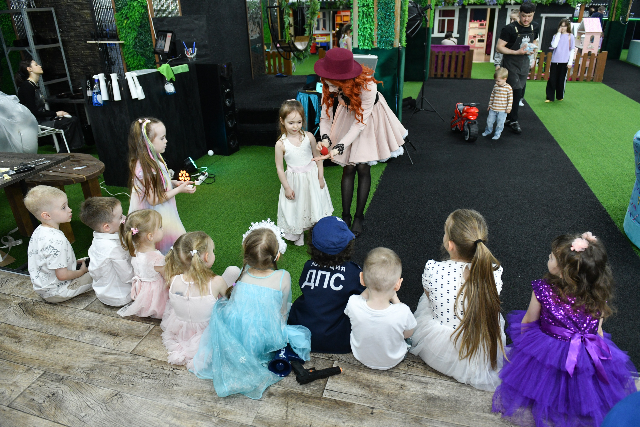 День рождения Саши. Kids Casle. Фотограф Крещения и Венчания в Москве и МО