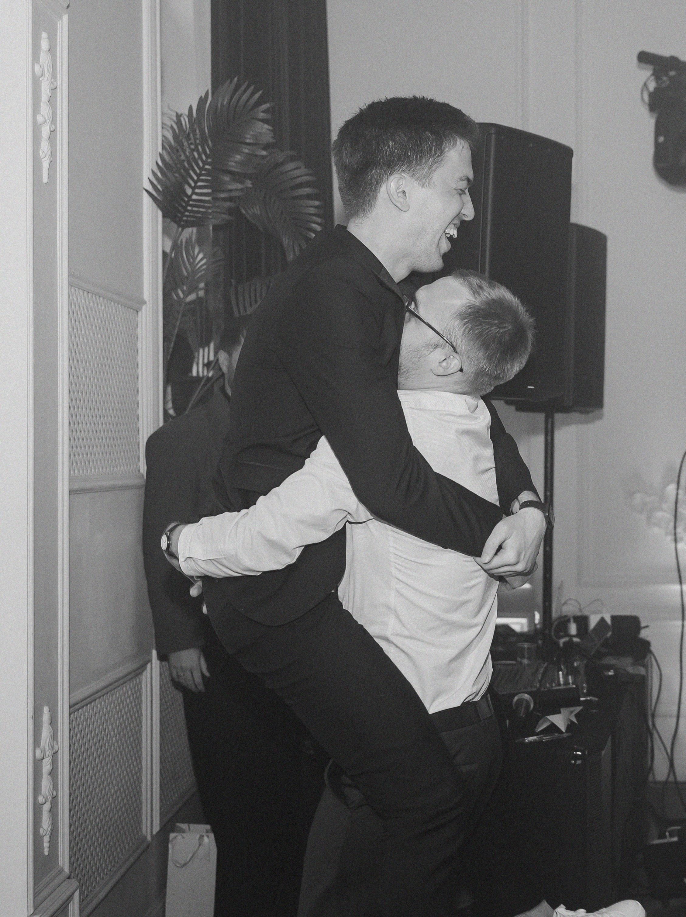 Наталья и Алексей ВДНХ. Свадебный фотограф Раменское-Москва