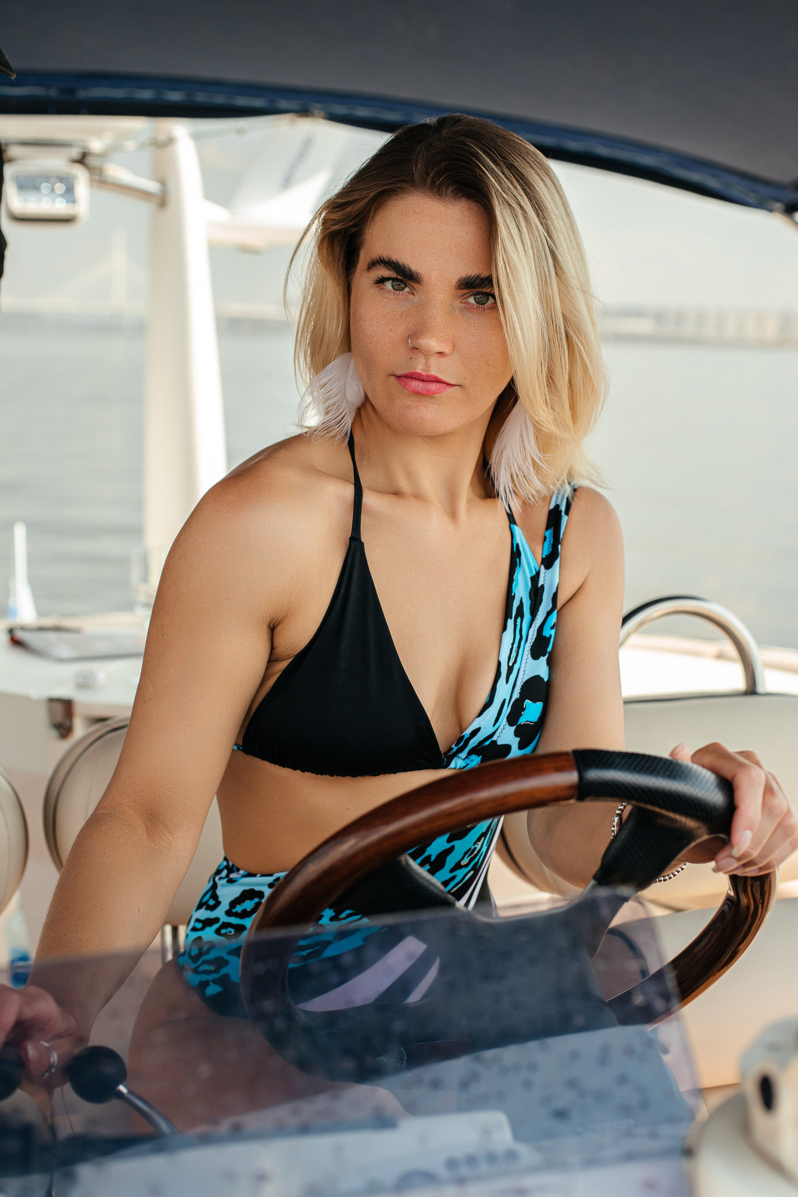 Девушки на яхте 2024. Elena Sova — семейный и женский фотограф в Санкт-Петербурге