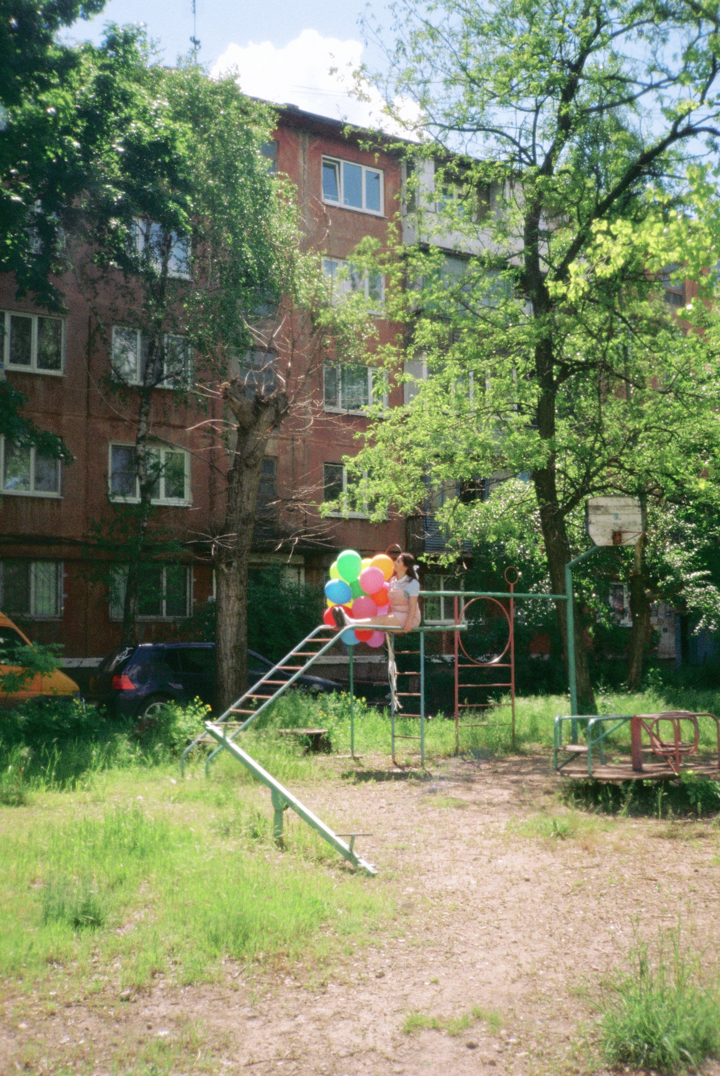 Лети, лети лепесток. • Фотограф Александра Светозар Алчевск •