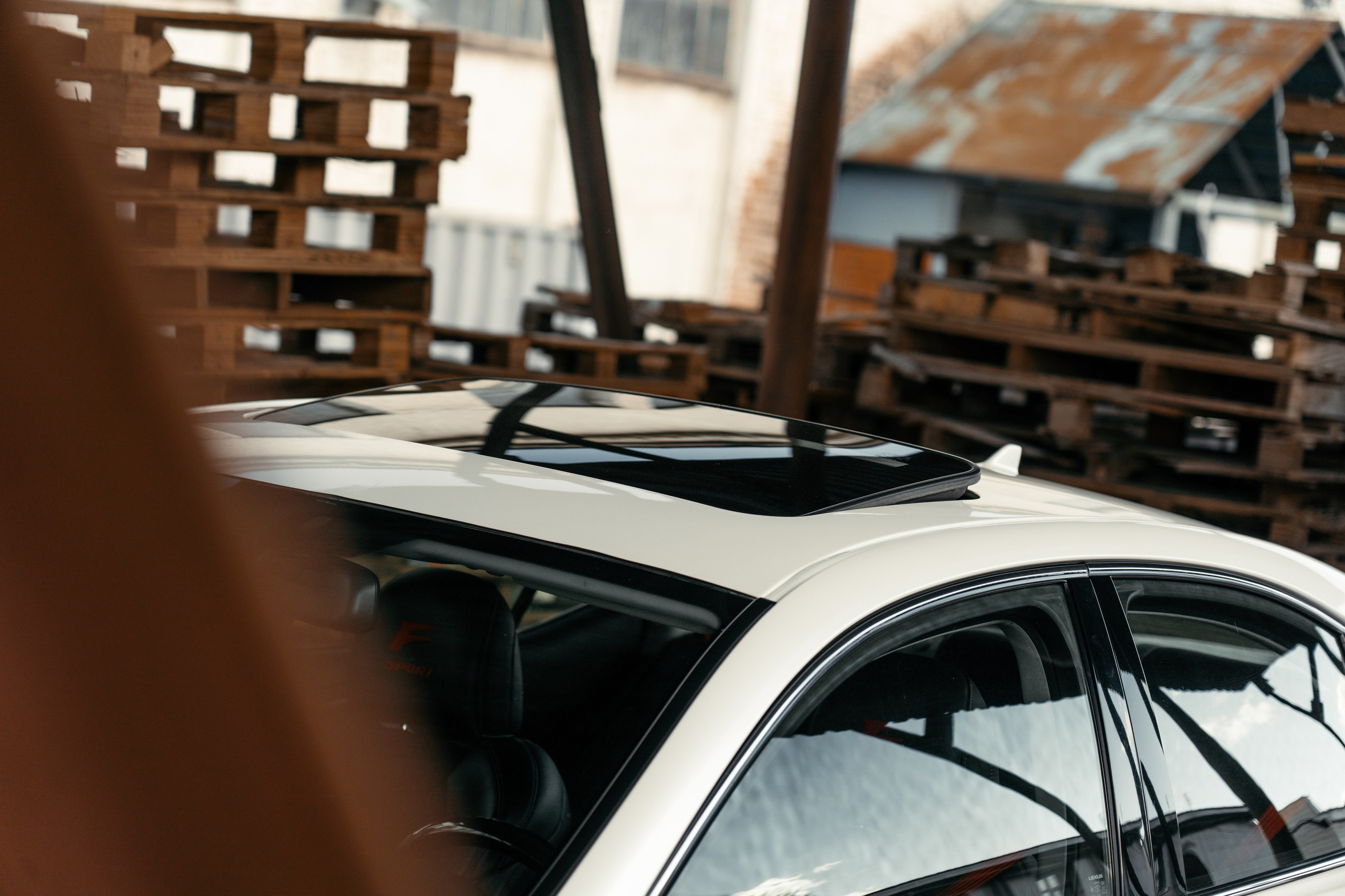 Lexus is250 sd_mov. DeLorein