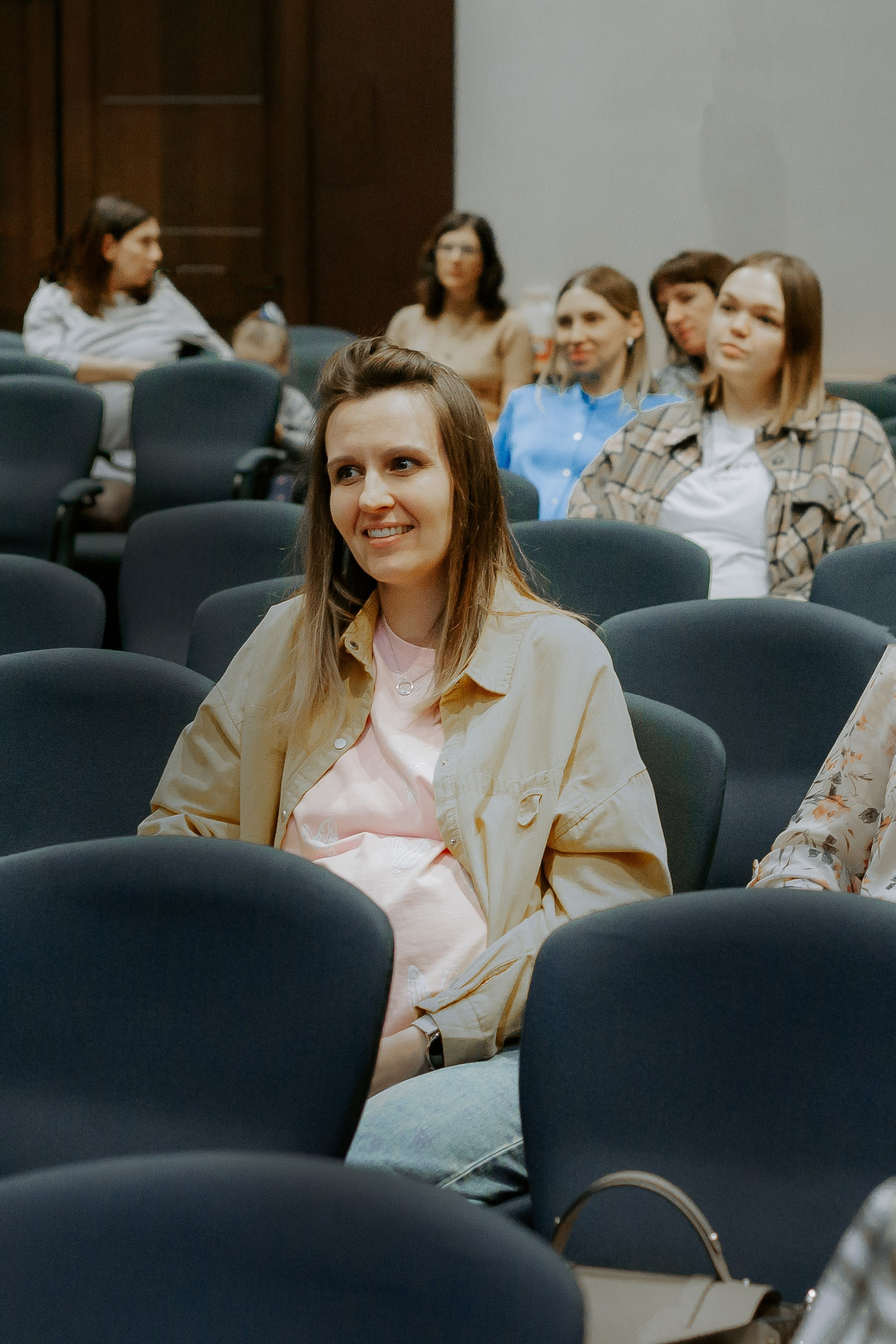 Уральский беременный форум 2024. Фотограф в Челябинске Ополихина Анна