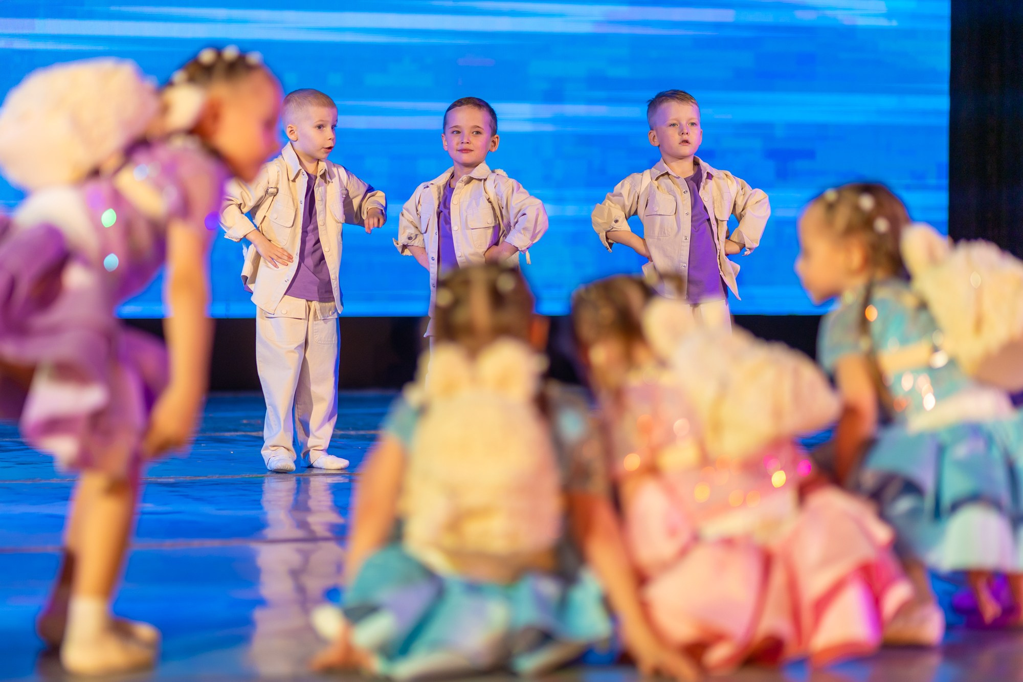 Отчетный концерт Заслуженного коллектива РФ «Жемчужинка» в Оренбурге, ДК «Россия», 2025 г. Фотограф в Оренбурге. Профессиональный фотограф