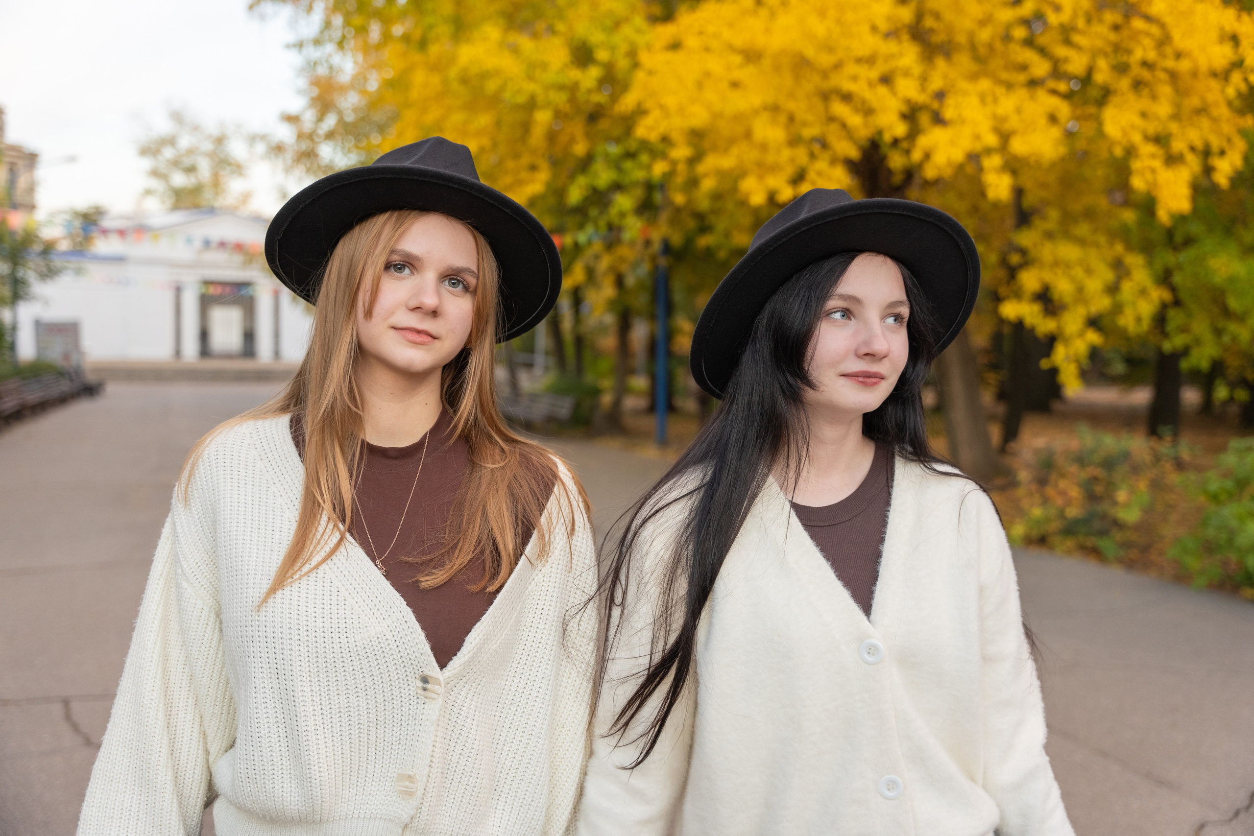 Золотая дружба в осенних красках. Фотограф |Ленинск, Волжский, Волгоград| Наталья Савилова