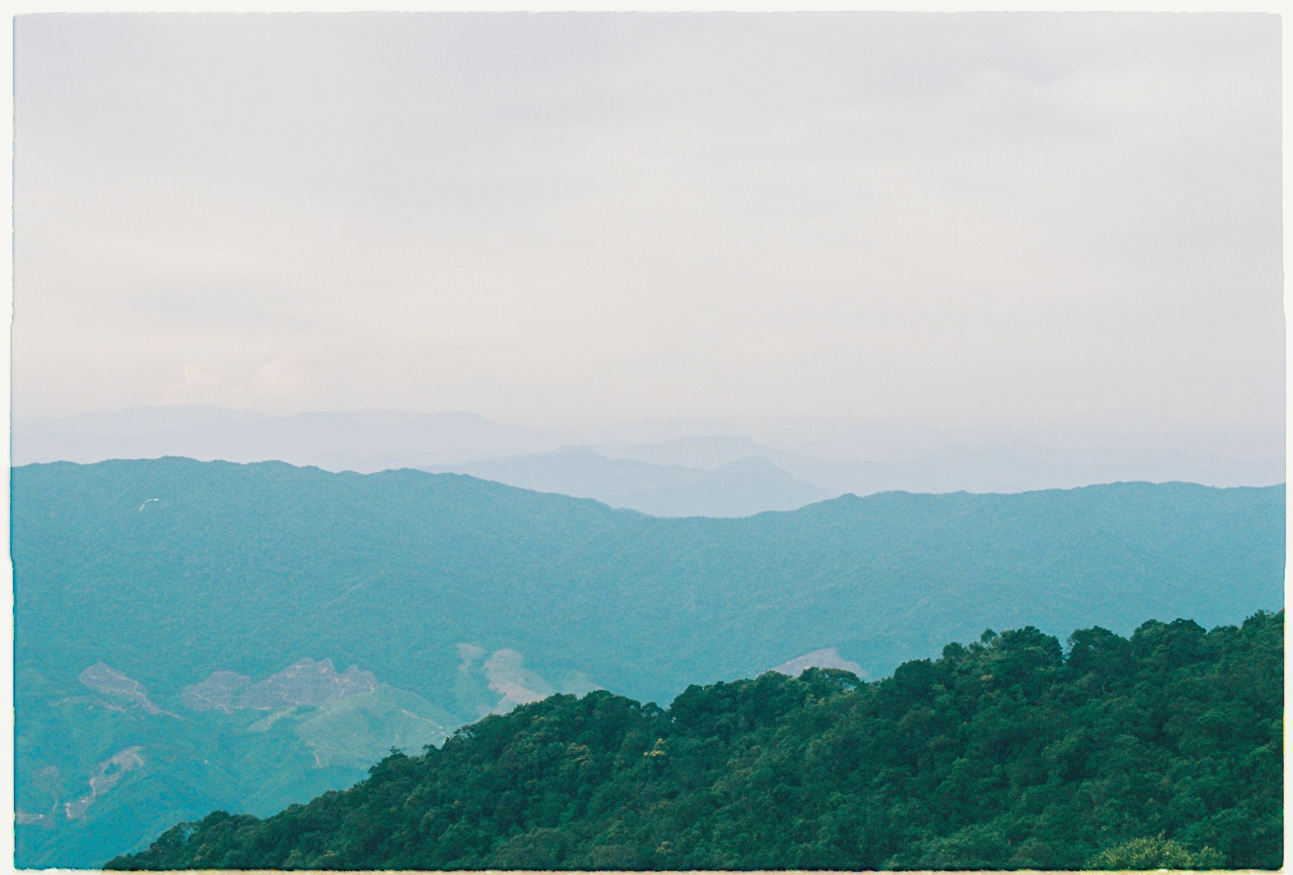 Nastya Bana Hills. Film Photographer in Da Nang, Vietnam — Tanya Parfenteva
